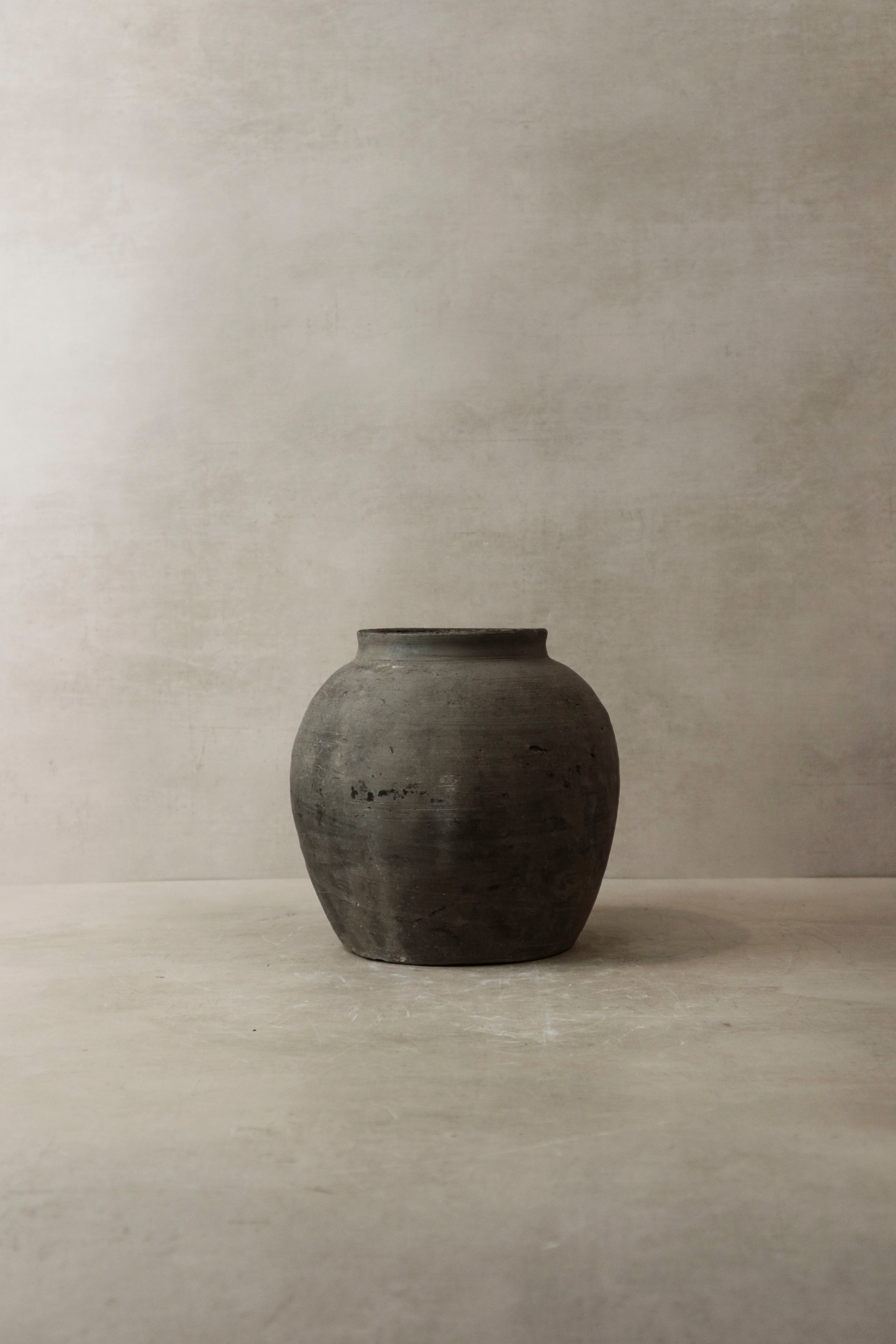 Vintage Dark Pot n° 10