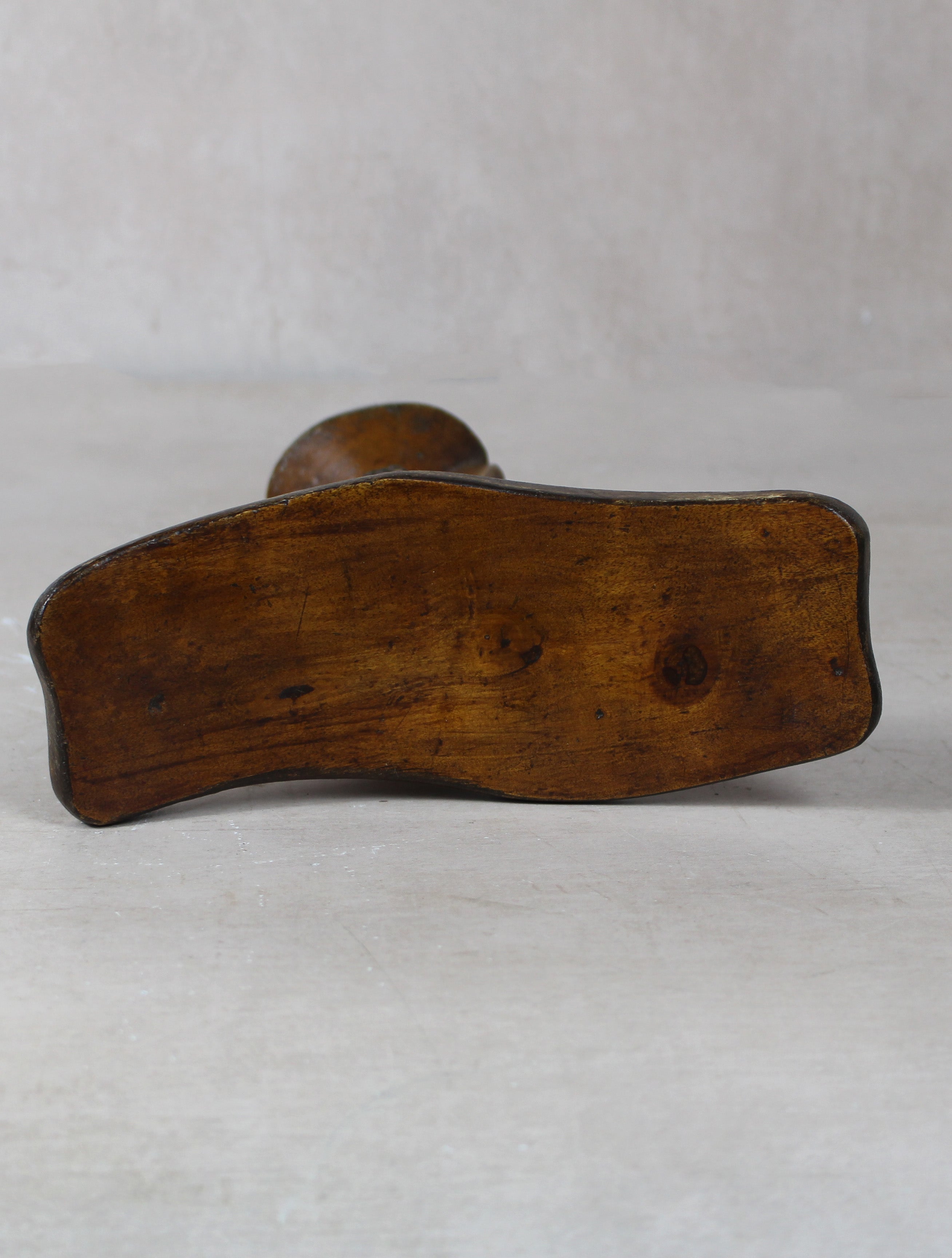 Vintage Nyangatom Headrest - 220.2