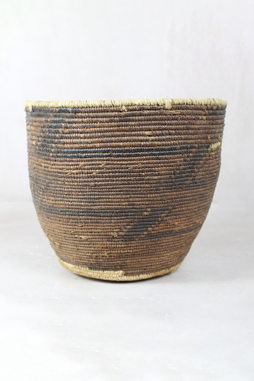 Vintage Tutsi Basket - Rwanda - 106.1