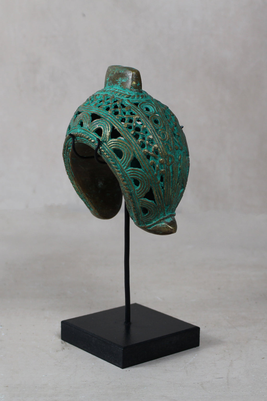 Benin Bronze Bangle - 207.1