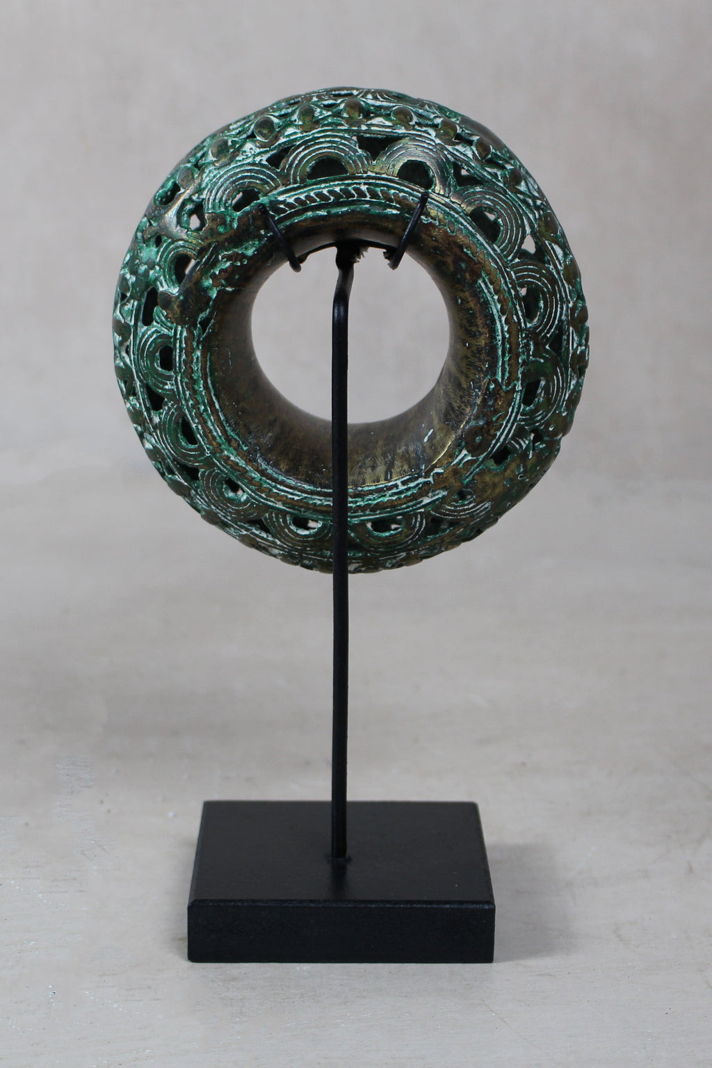 Benin Bronze Bangle - 207.4