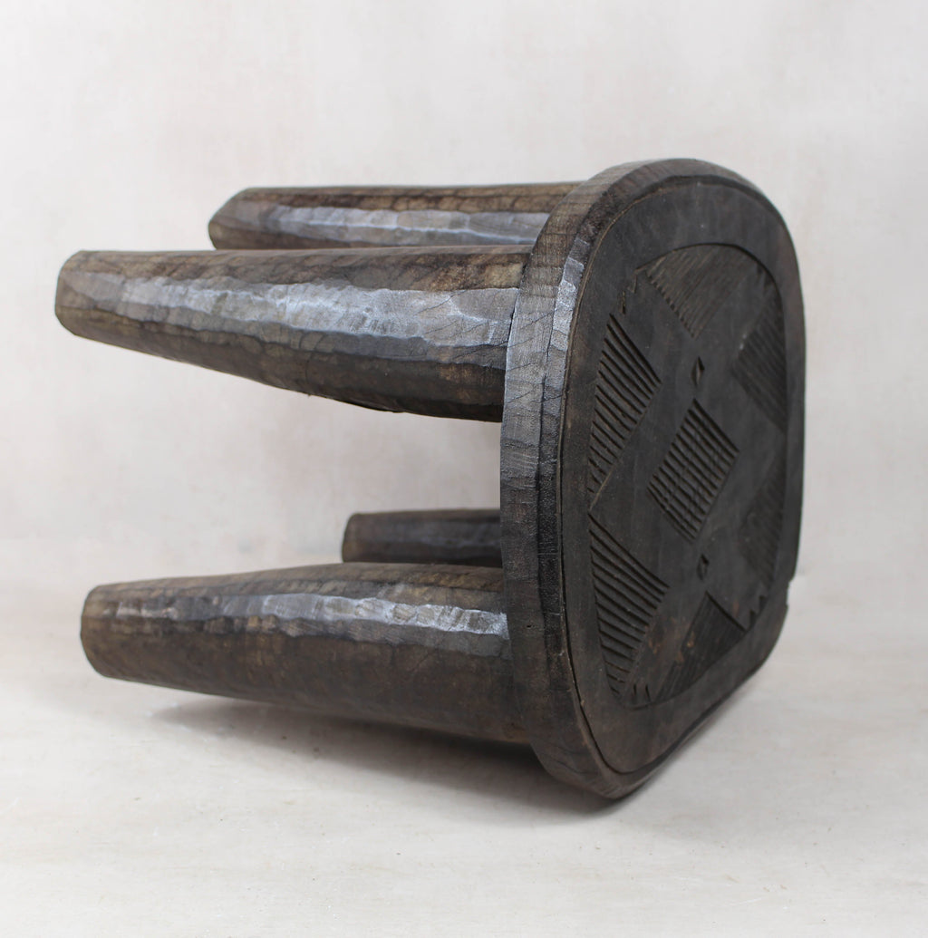 Nupe Table/Stool- 40.7