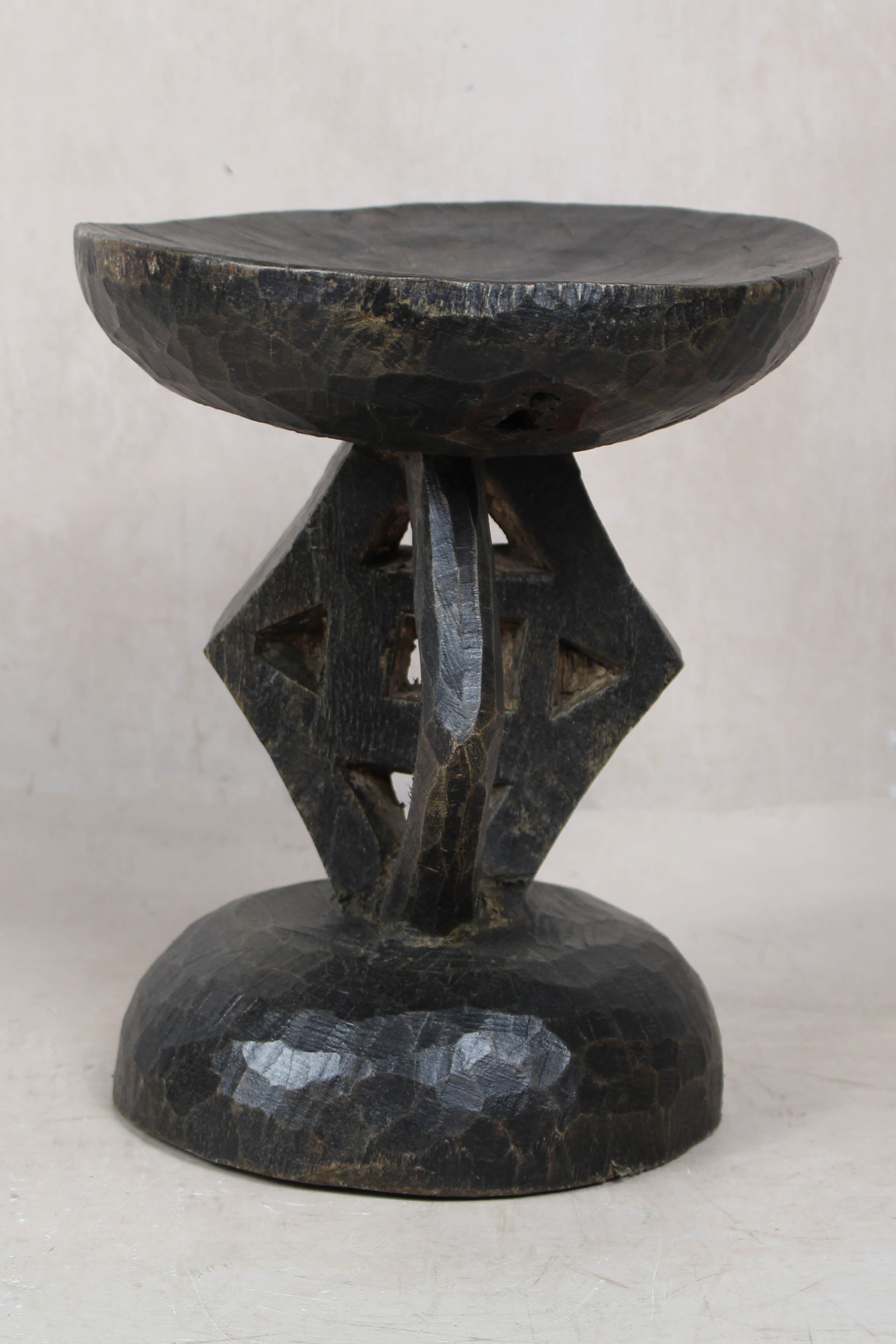 Tonga Stool - 172.7