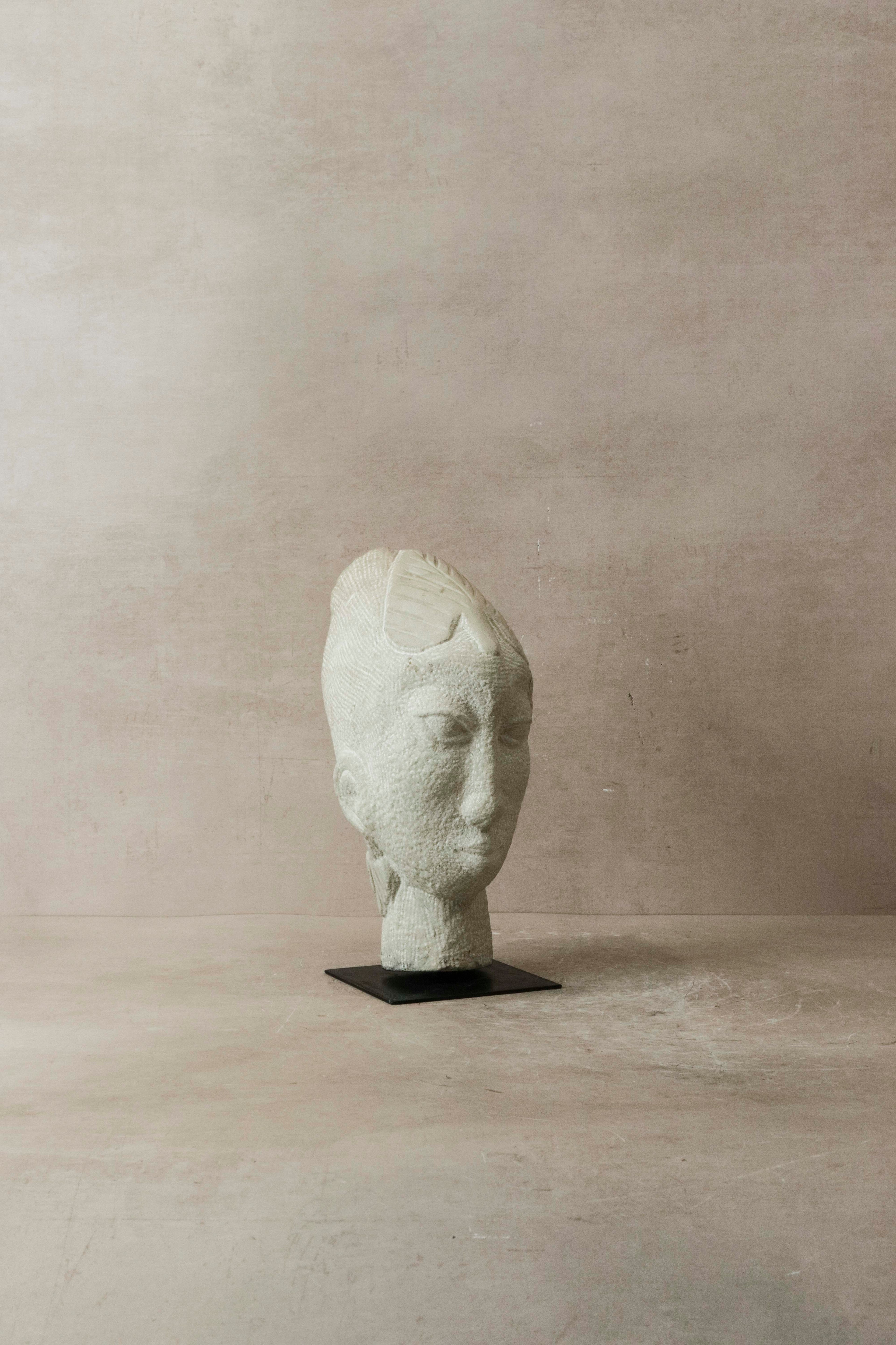Stone head sculpture by Rizimu Chiwawa, Zimbabwe - 31.07