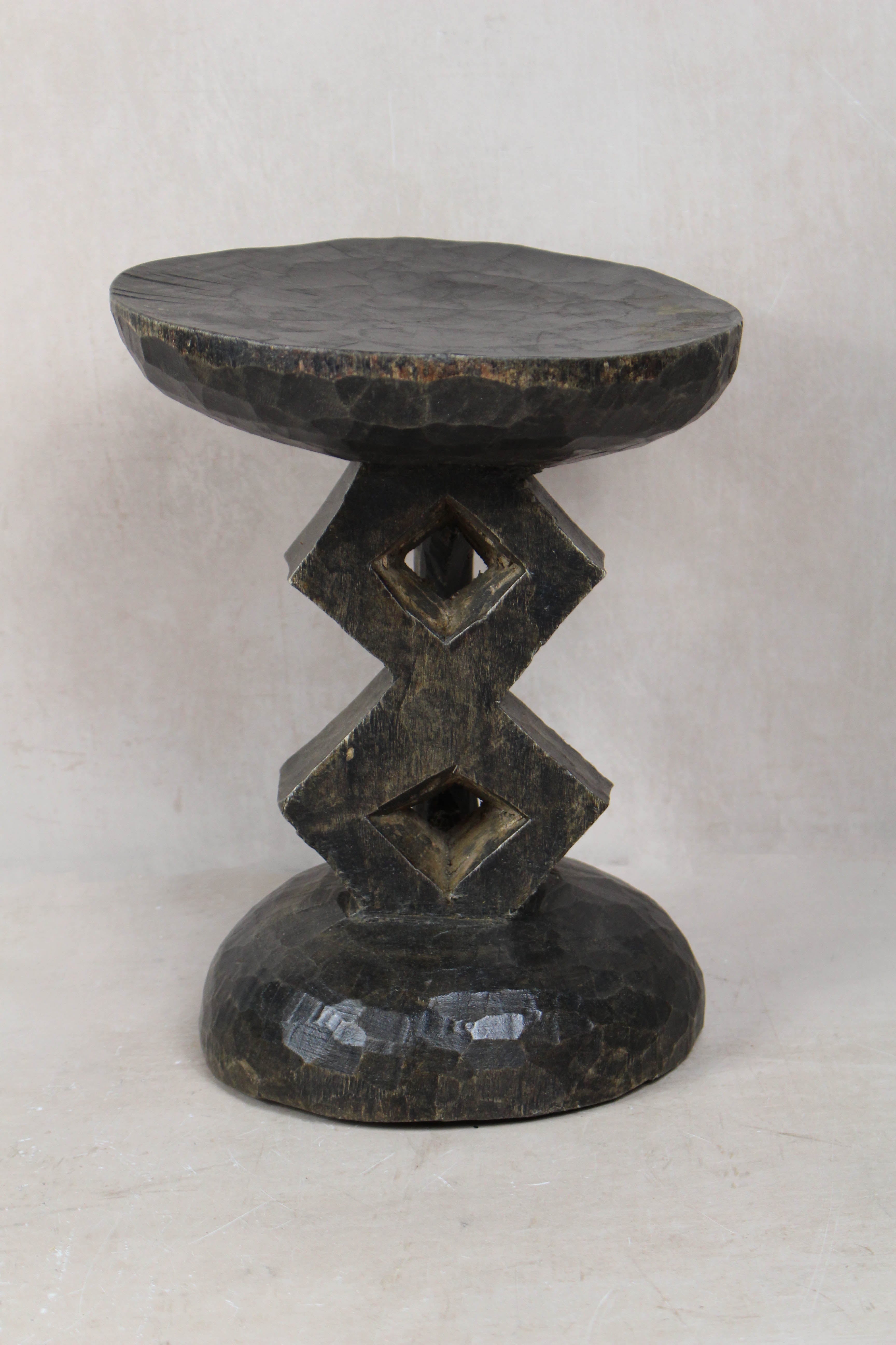 Tonga Stool - 172.14