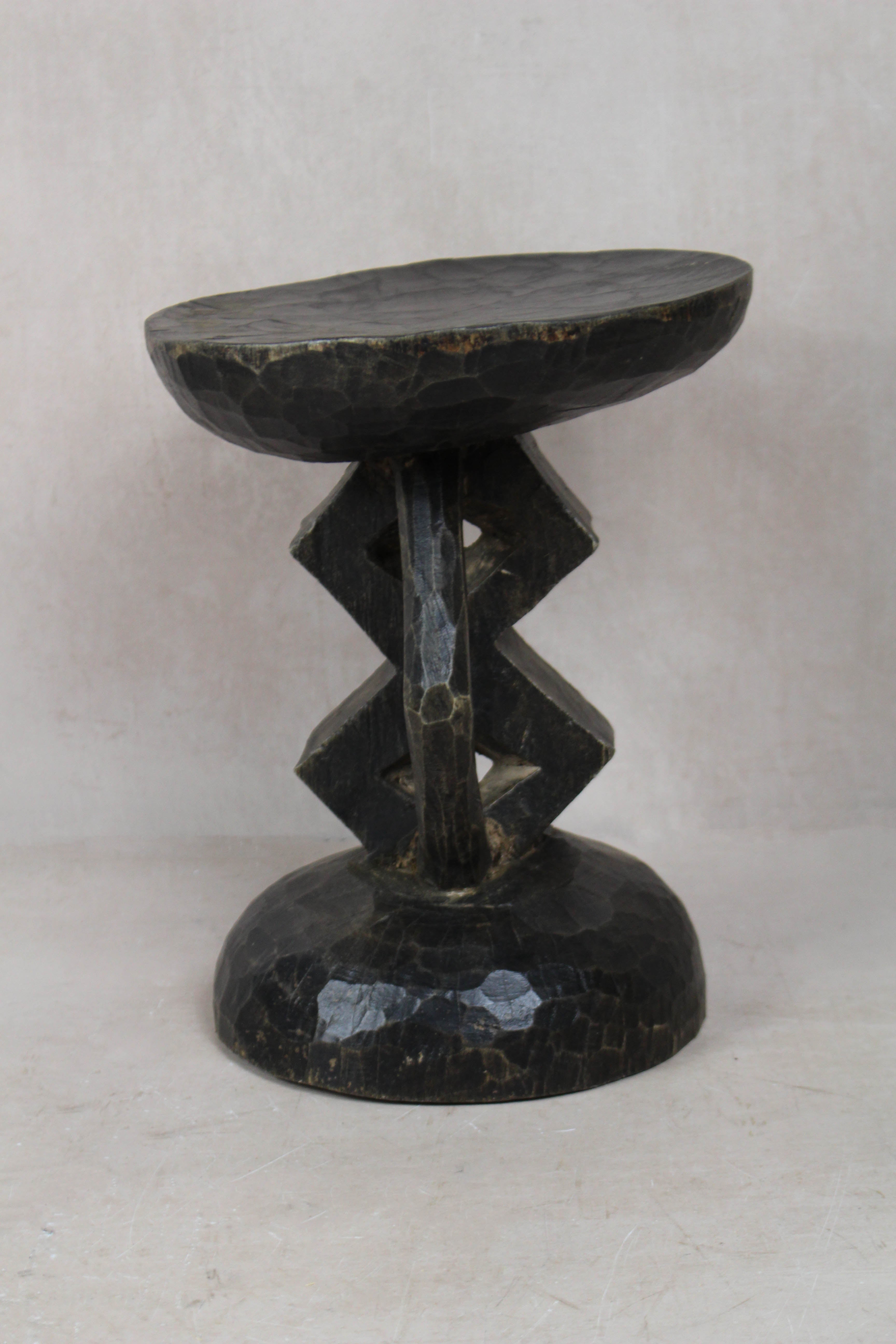 Tonga Stool - 172.14