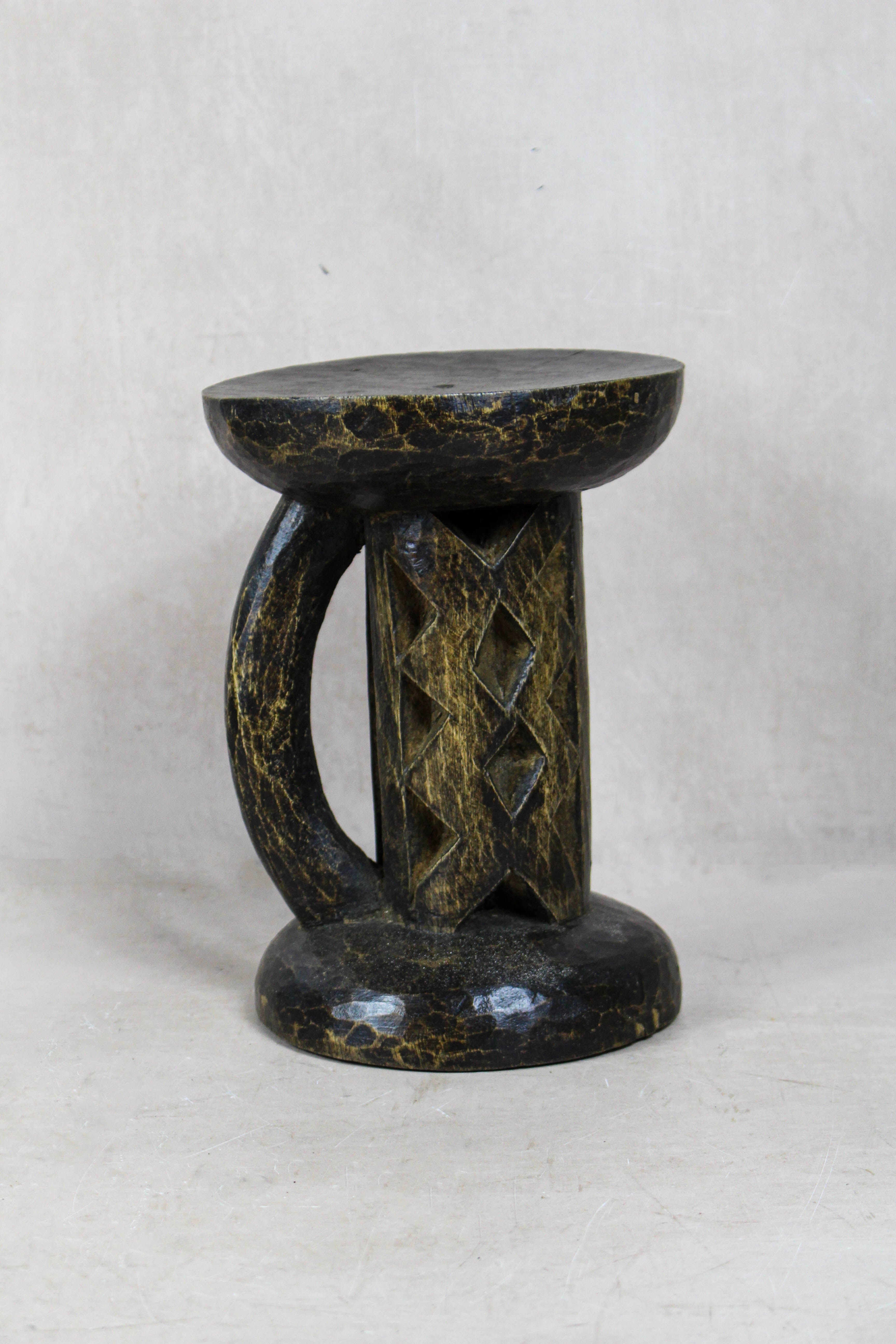 Tonga Stool - 172.18