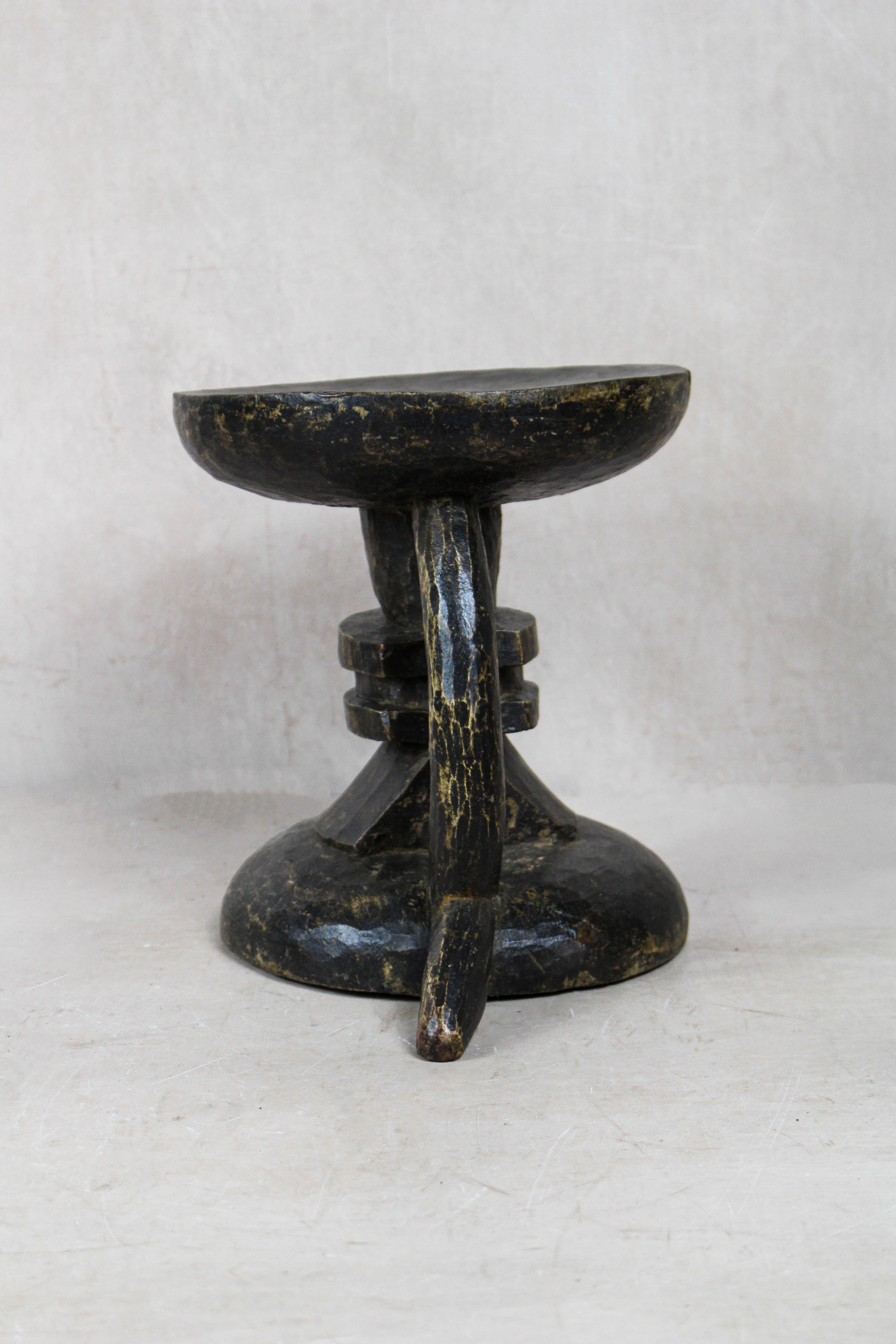 Tonga Stool - 172.19