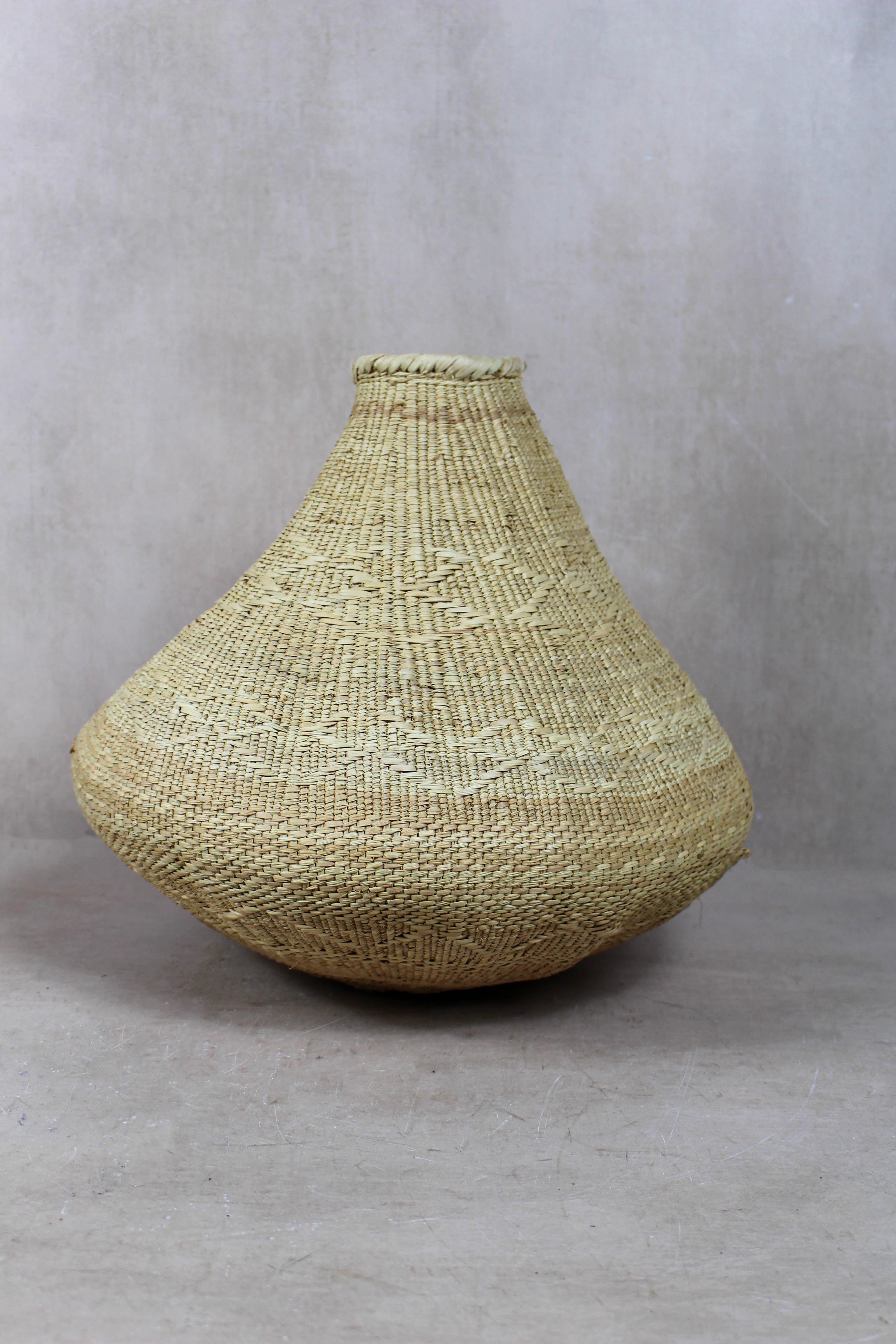 Garlic Gourd woven basket - Zimbabwe - 18.3