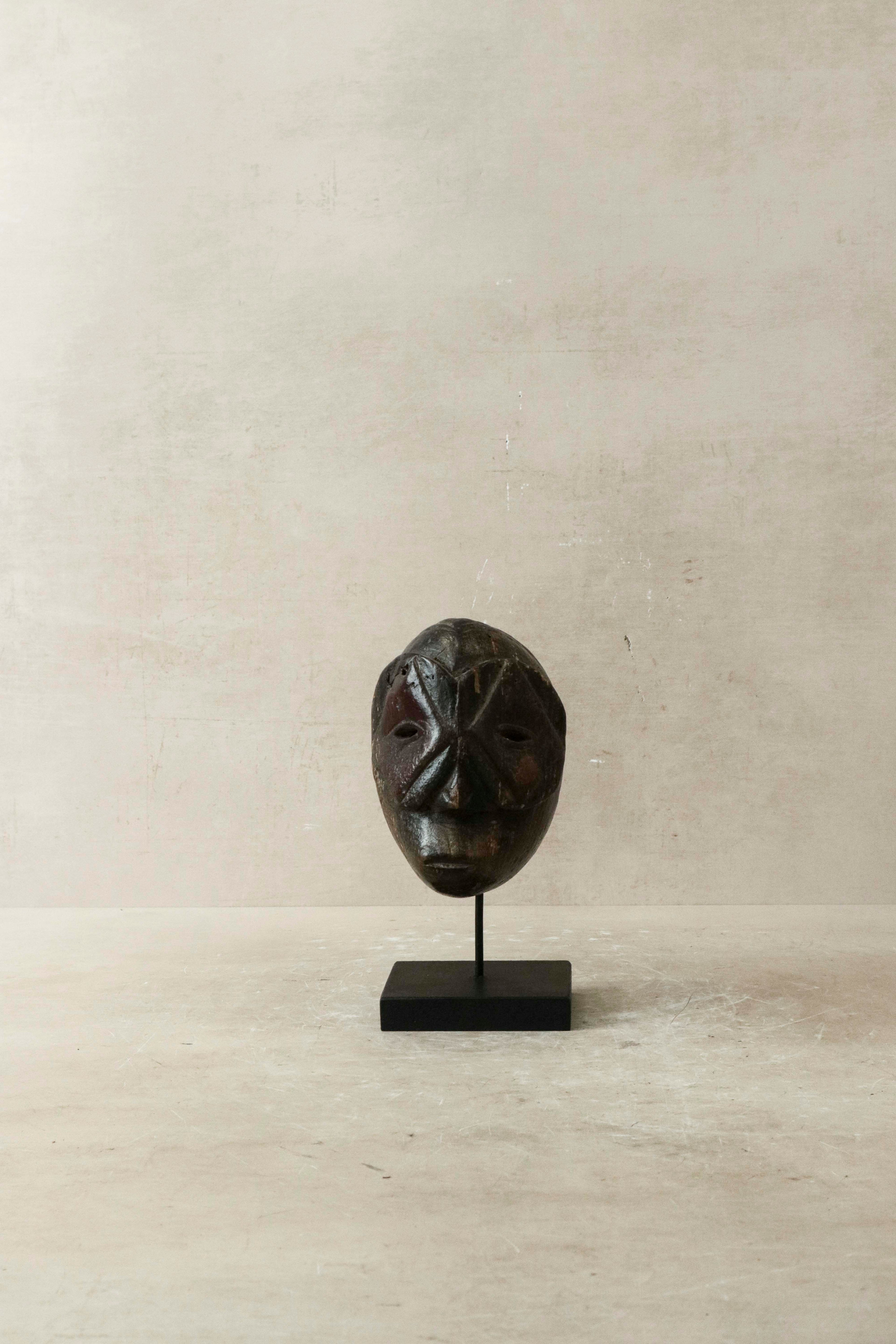 Hand carved African mask small - 60.26