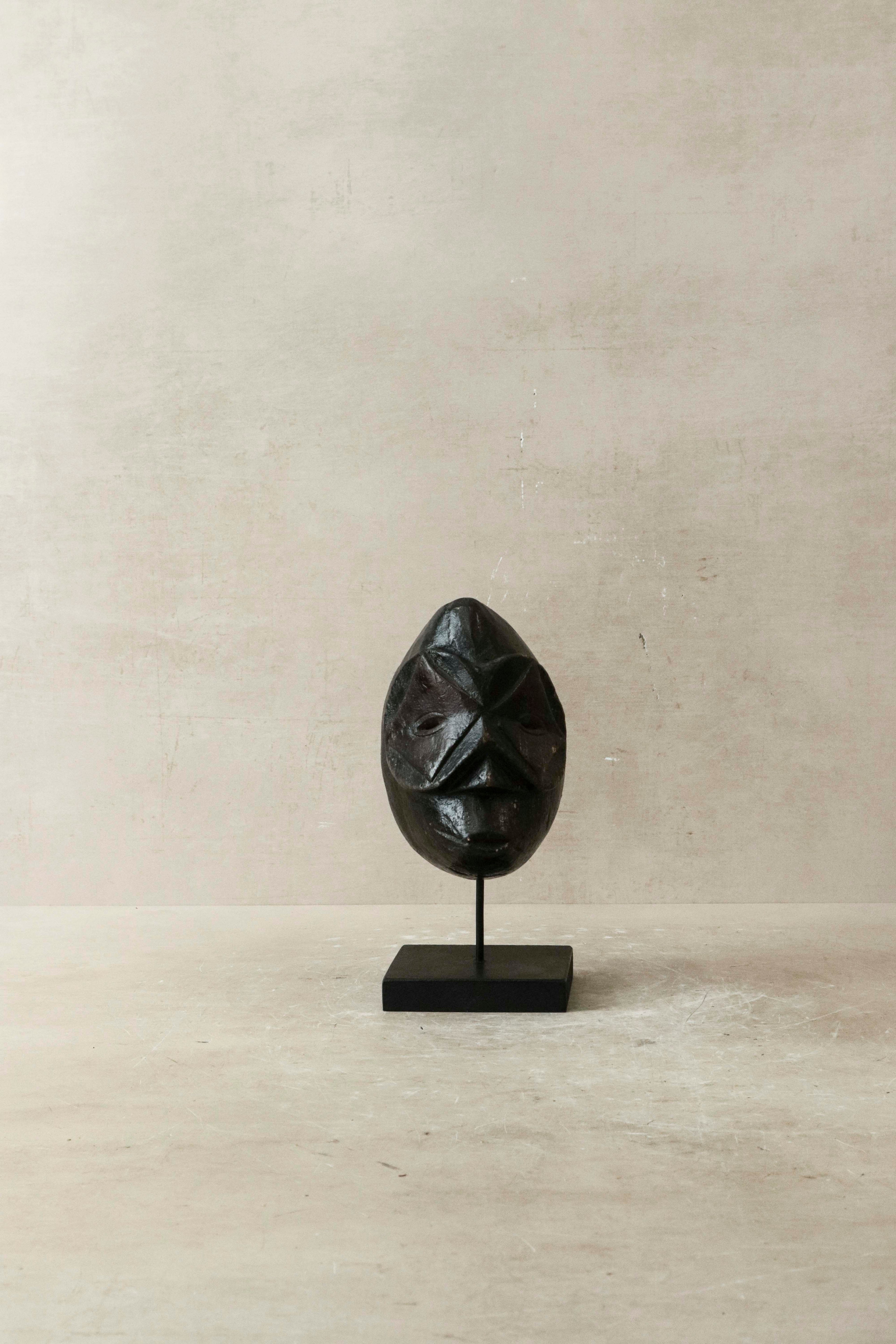 Hand carved African mask small - 60.44