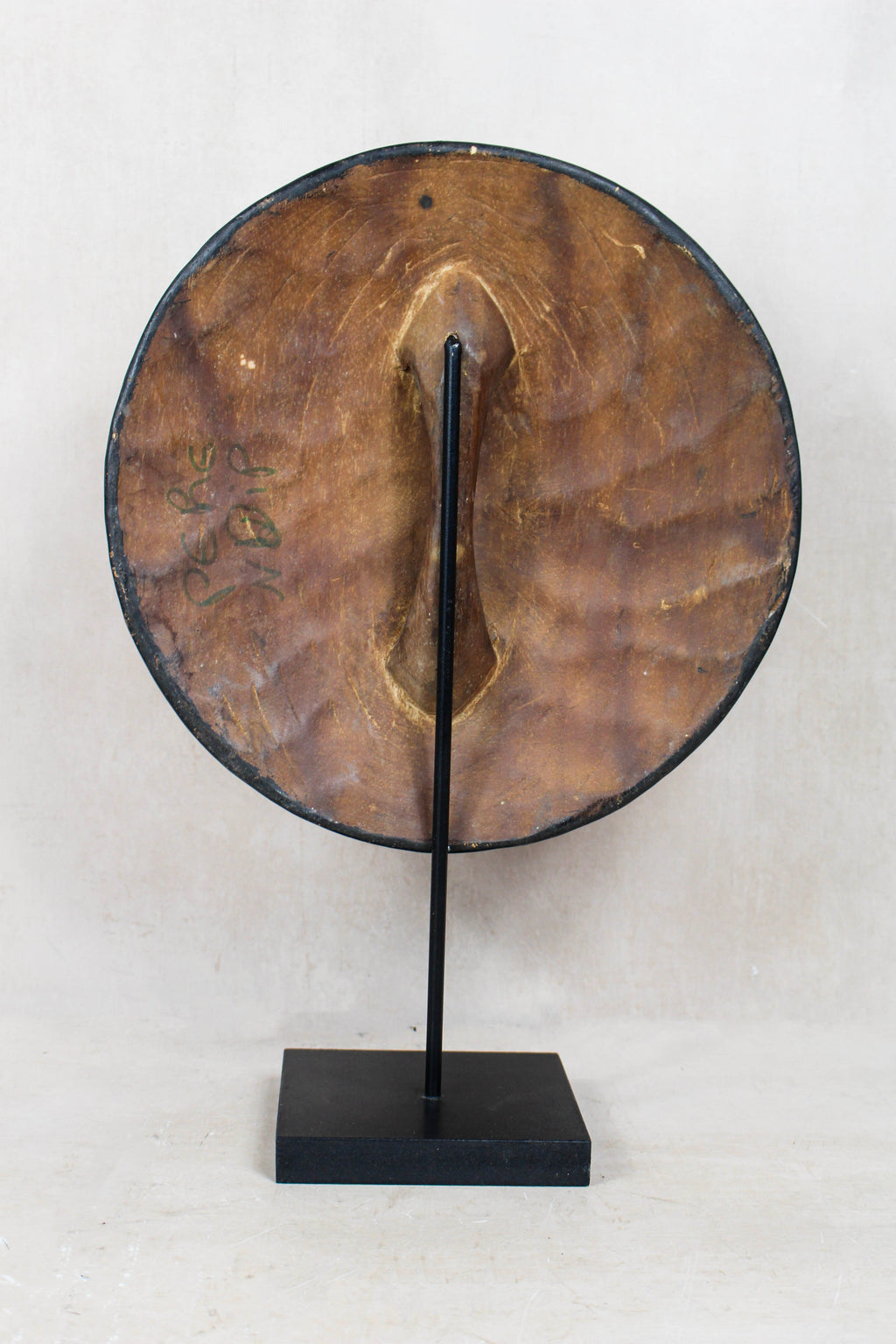Cameroon Shield Round - 160.9