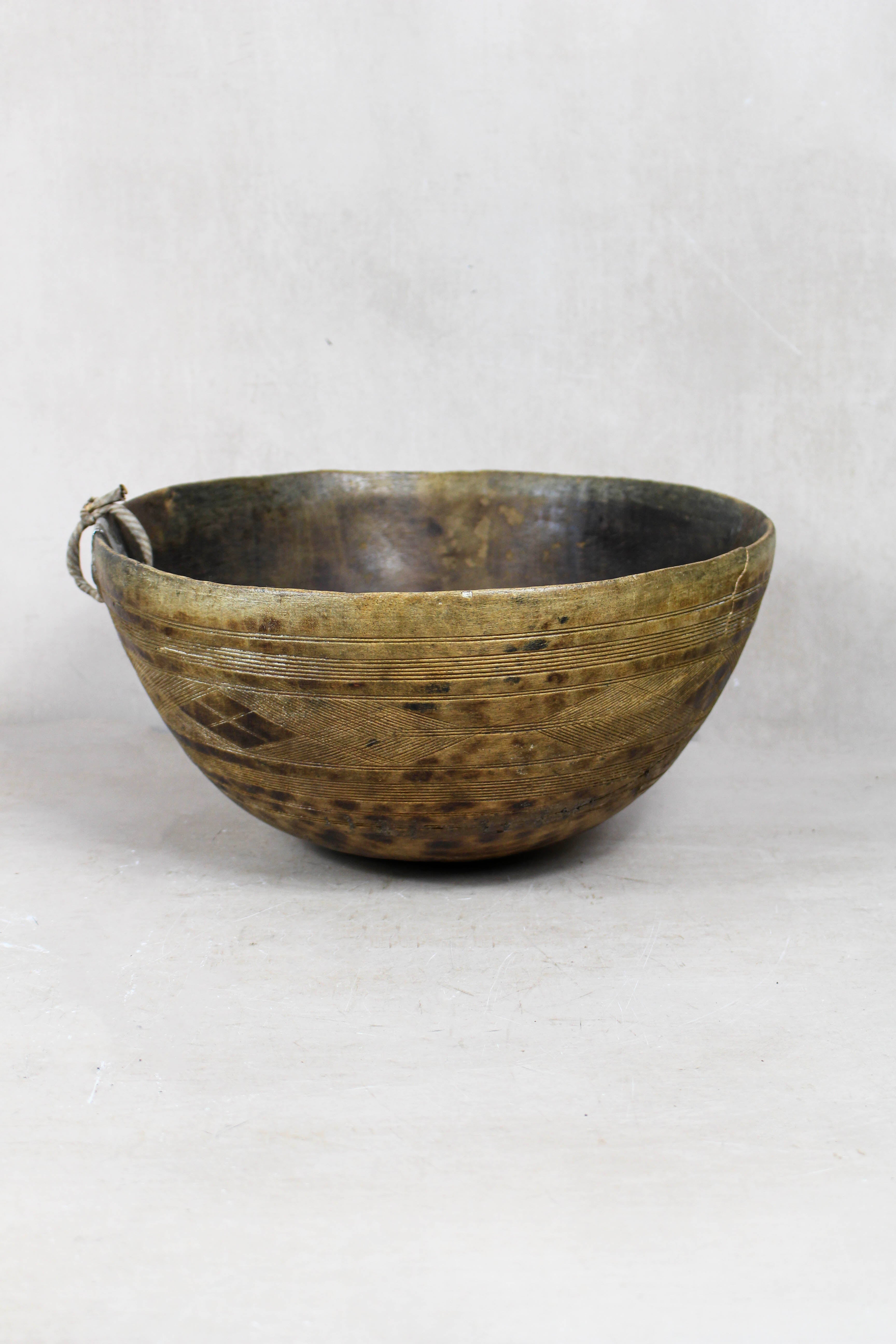 Vintage Tuareg Bowl 113.4