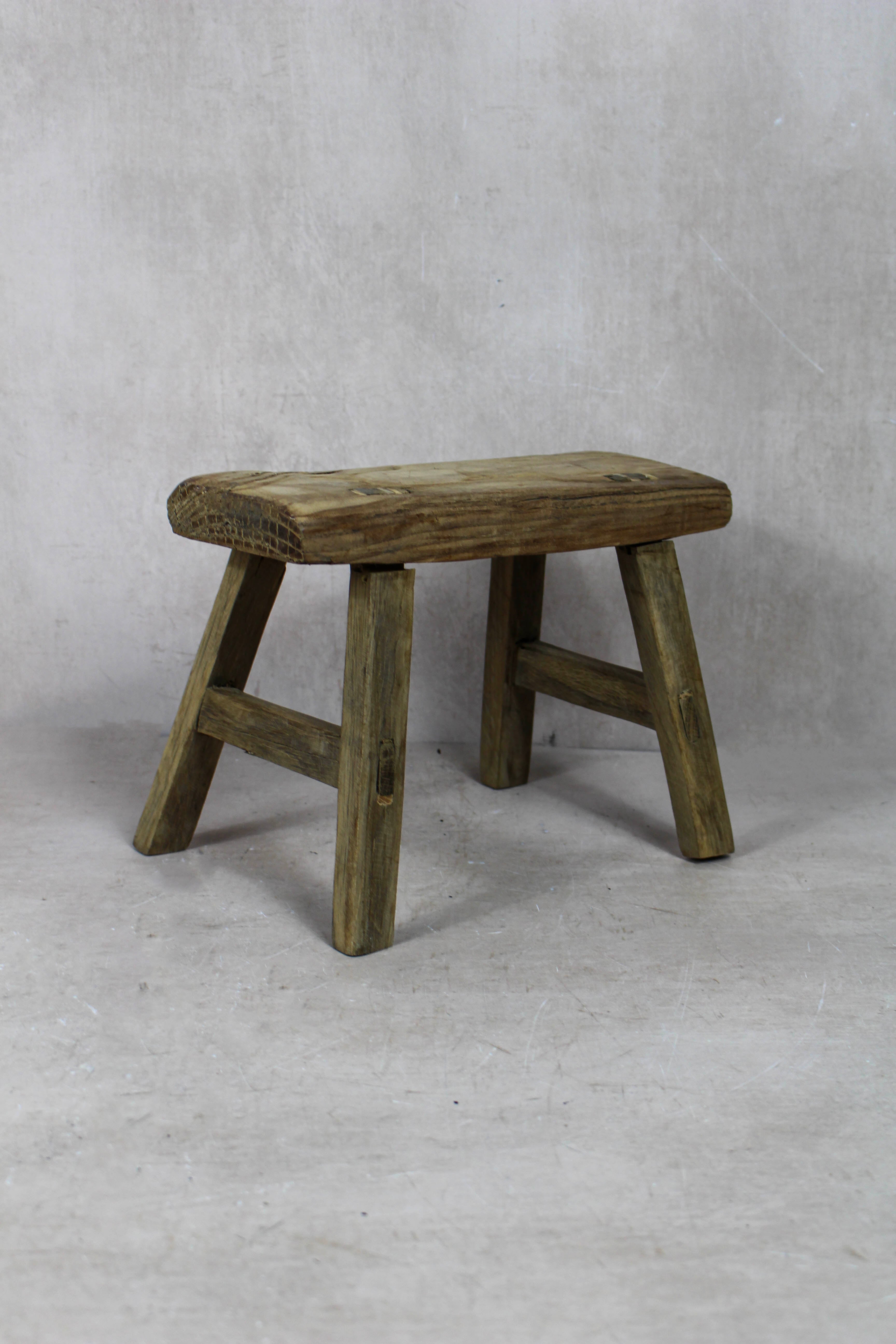 Vintage Rustic Stool Small - Elm wood - 46