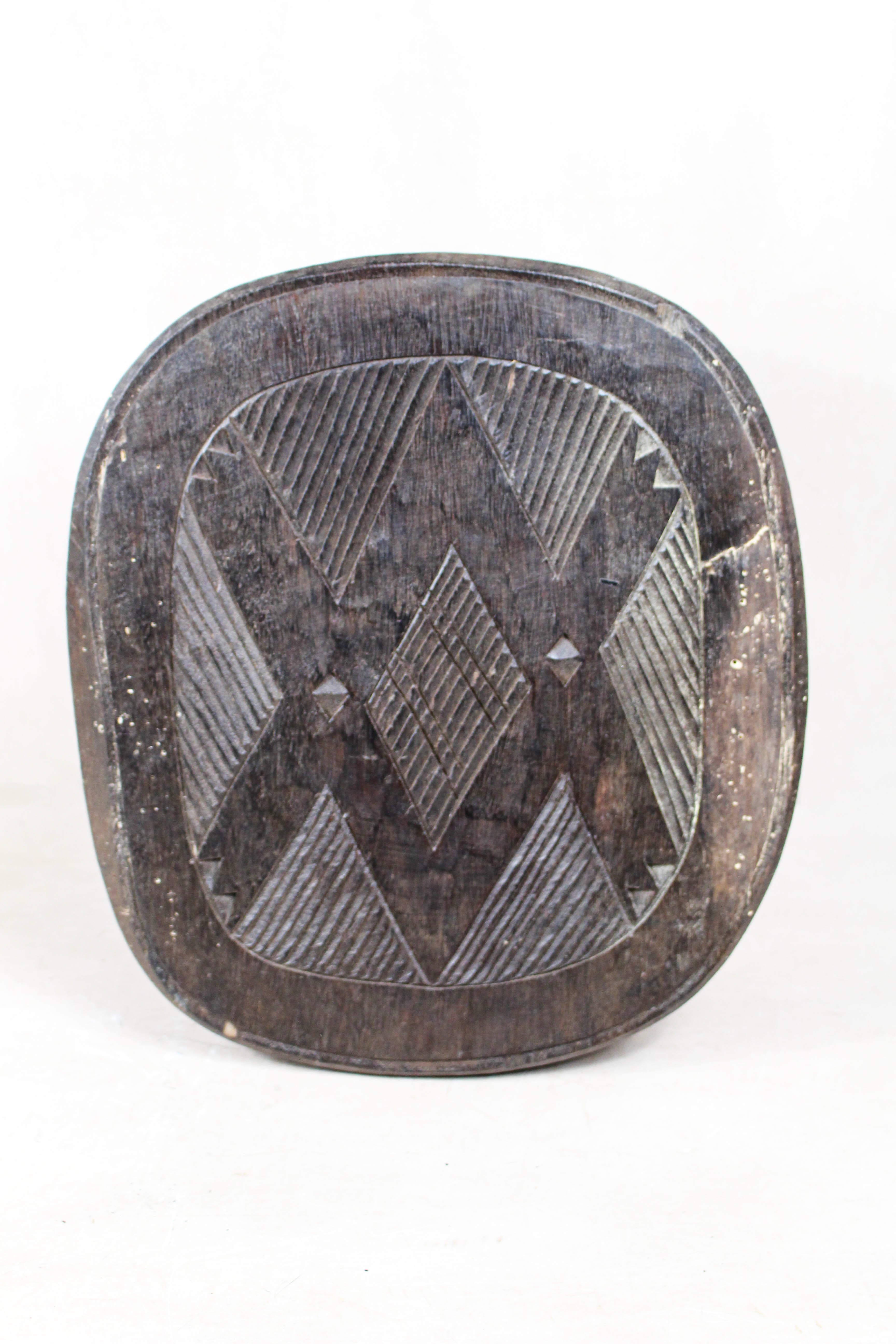 Nupe Table/Stool- 40.11
