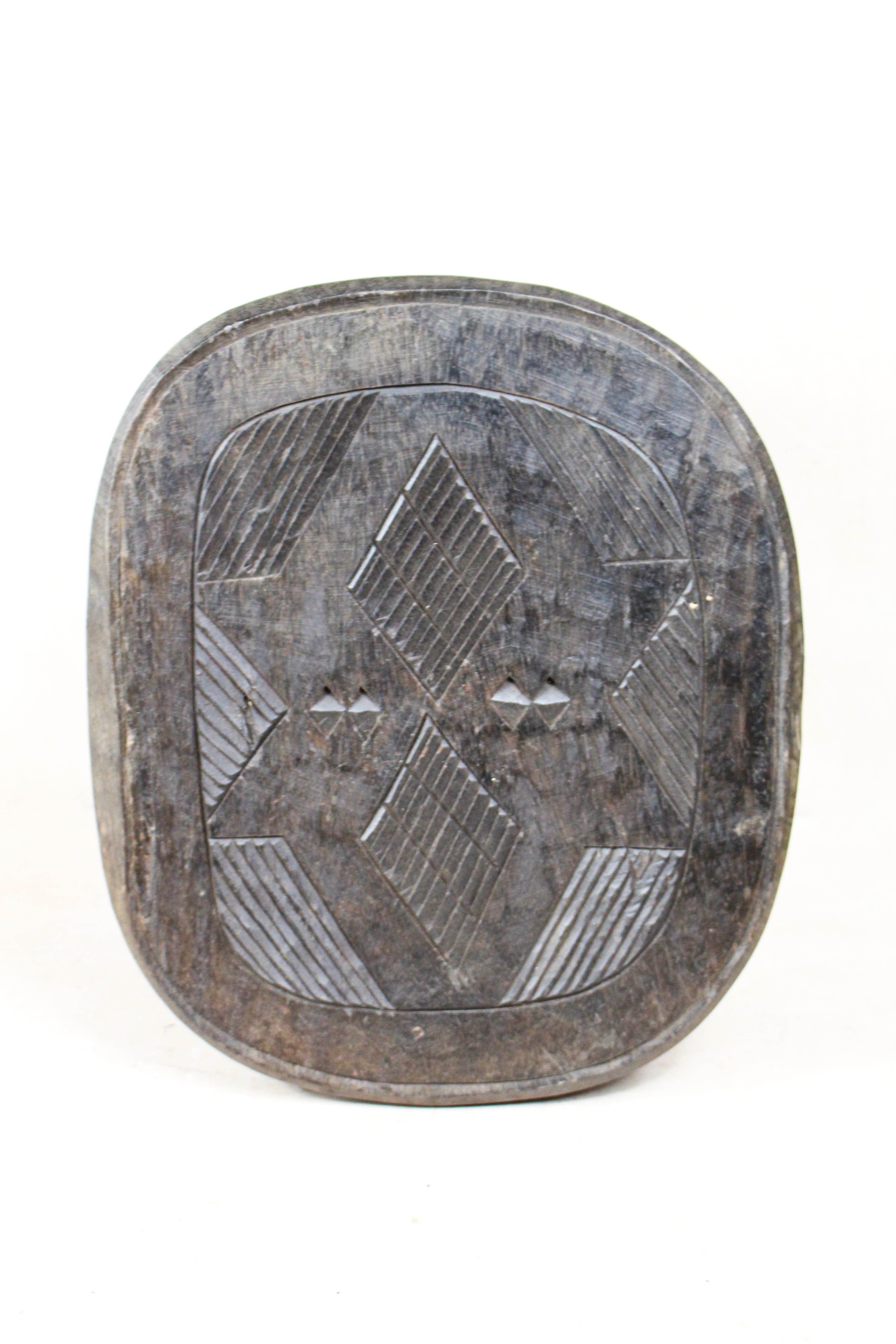 Nupe Table/Stool- 40.12