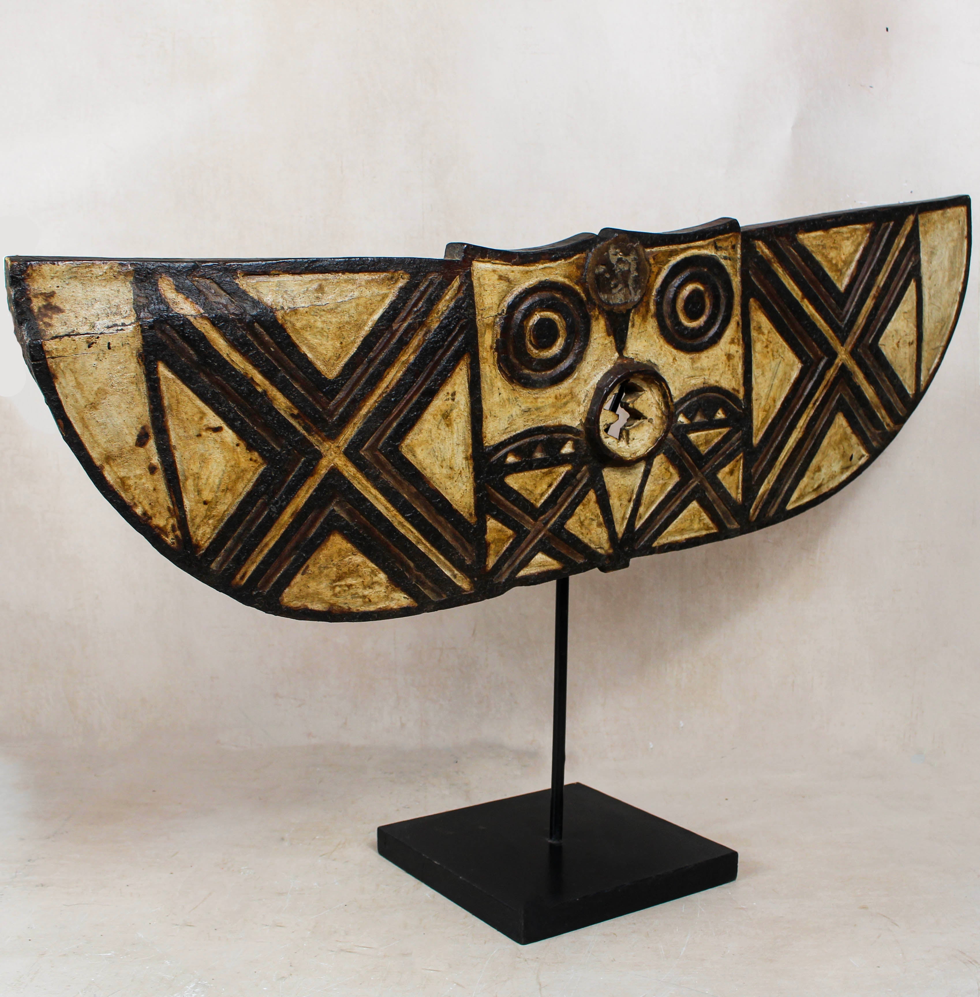 Butterfly Bwa Mask - Burkina Faso 129.1