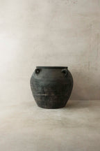 Vintage Dark pot with ears - E4.18