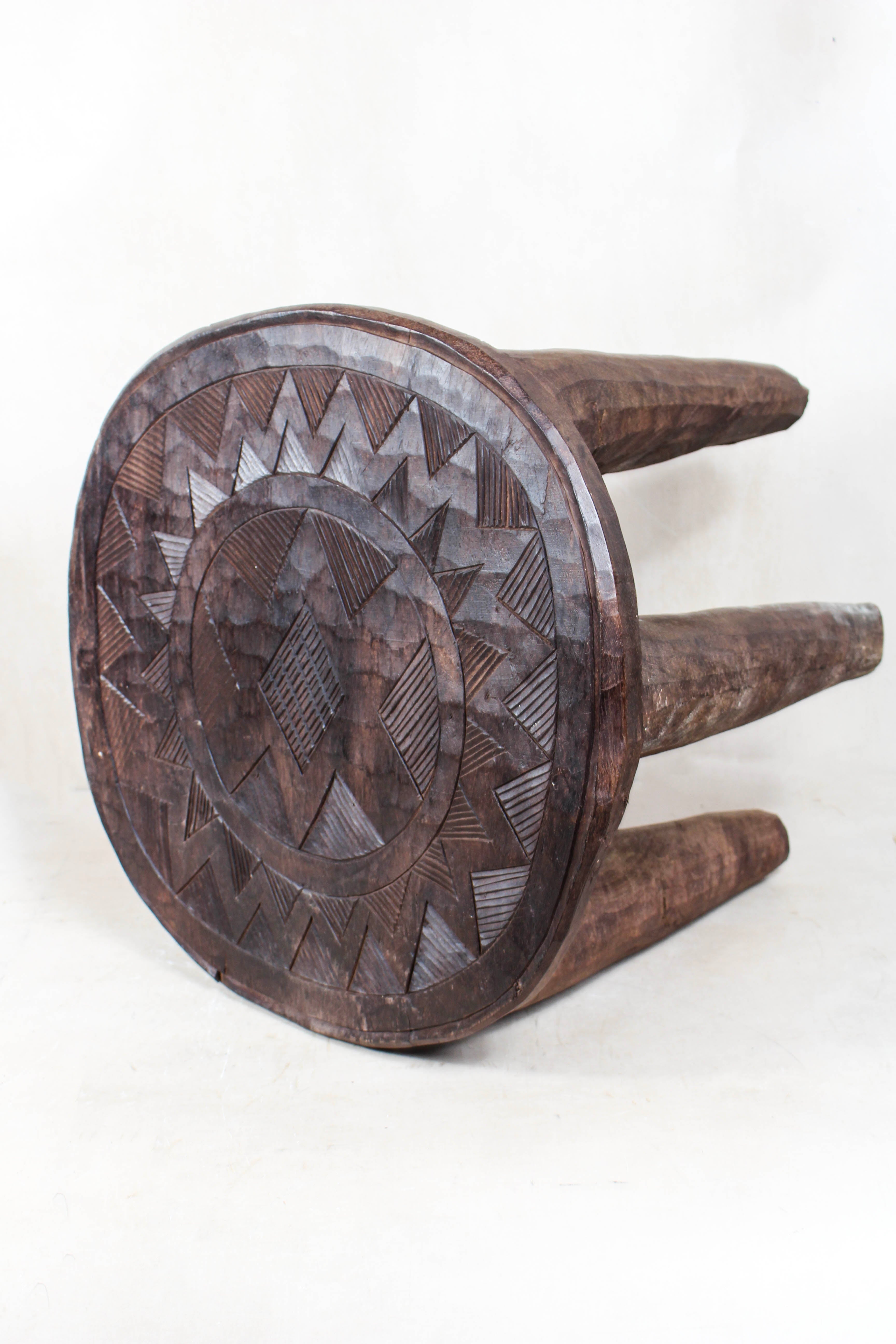 Nupe Table/Stool- 40.17