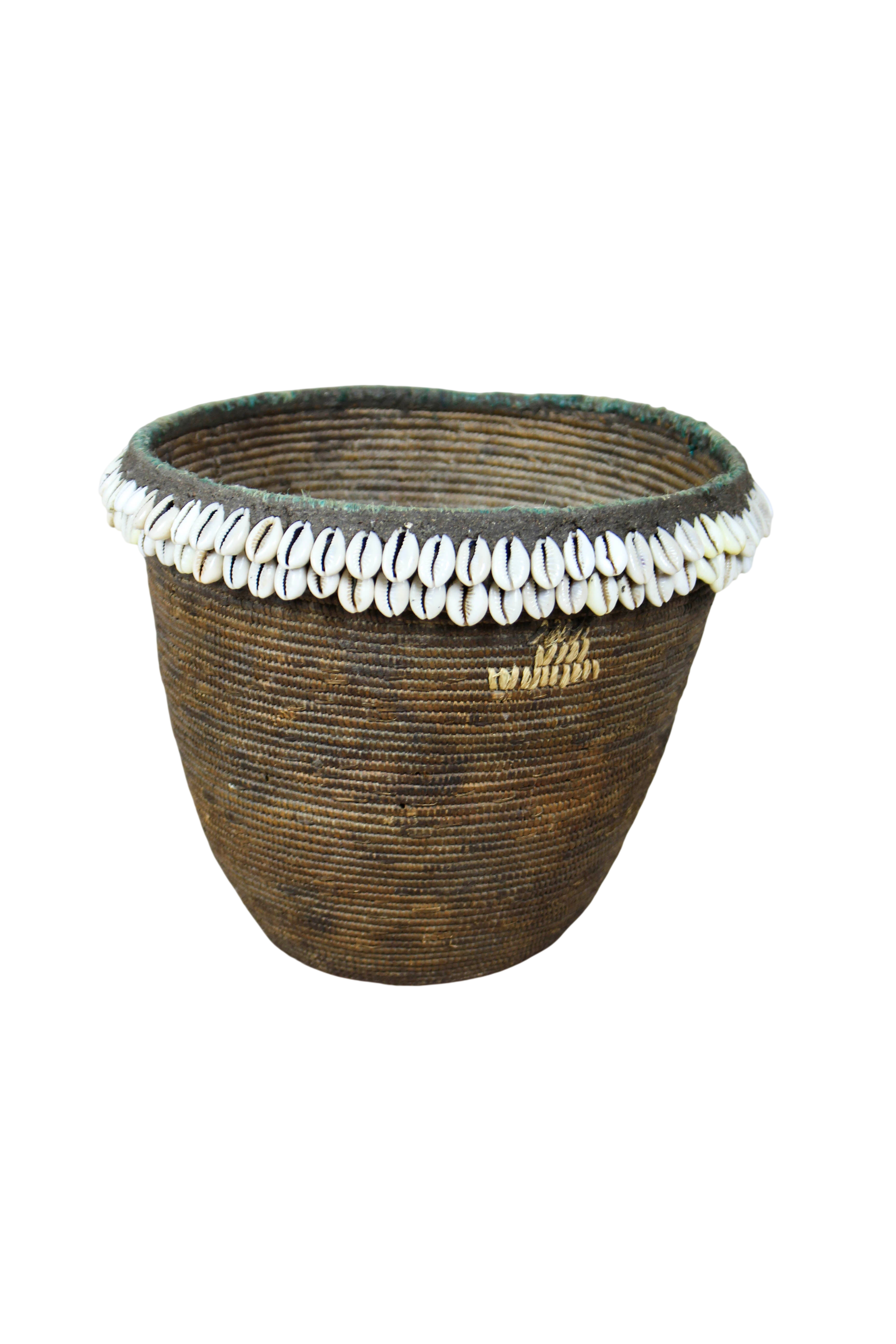 Vintage Tutsi Basket - Rwanda - with Cowrie shells - 106.10