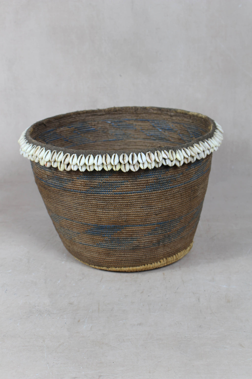 Vintage Tutsi Basket - Rwanda - with Cowrie shells - 106.12