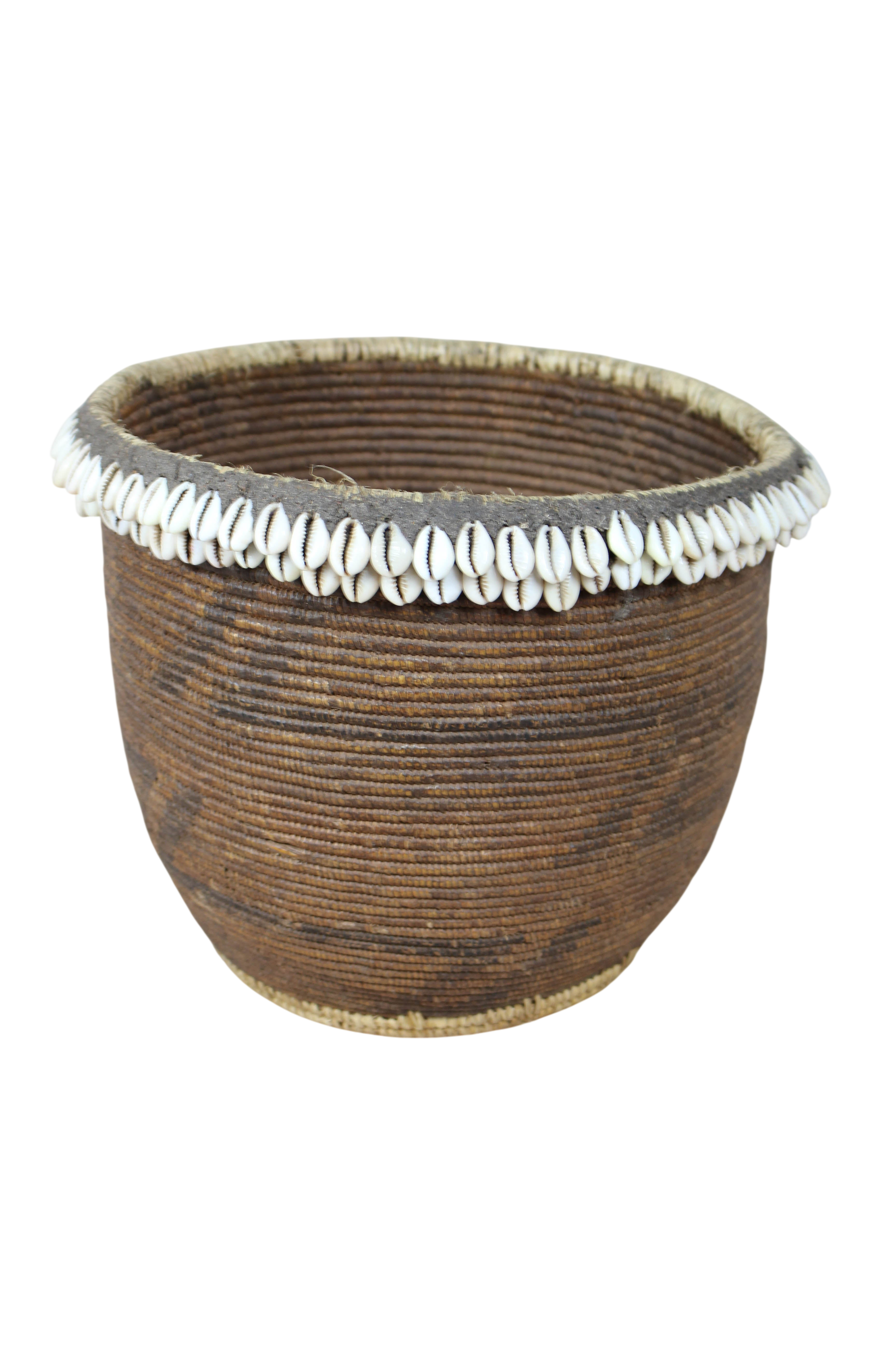 Vintage Tutsi Basket - Rwanda - with Cowrie shells - 106.13