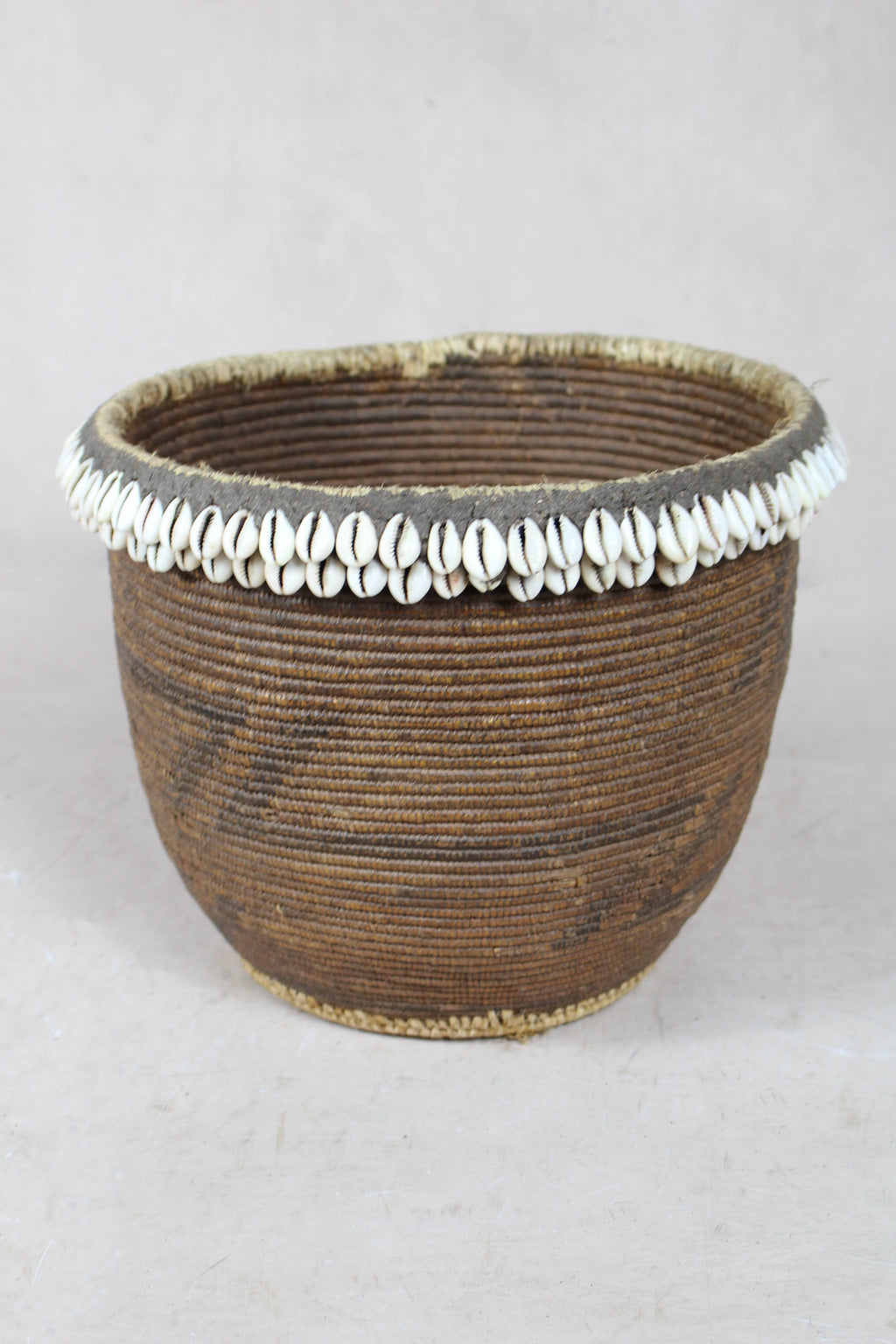 Vintage Tutsi Basket - Rwanda - with Cowrie shells - 106.13