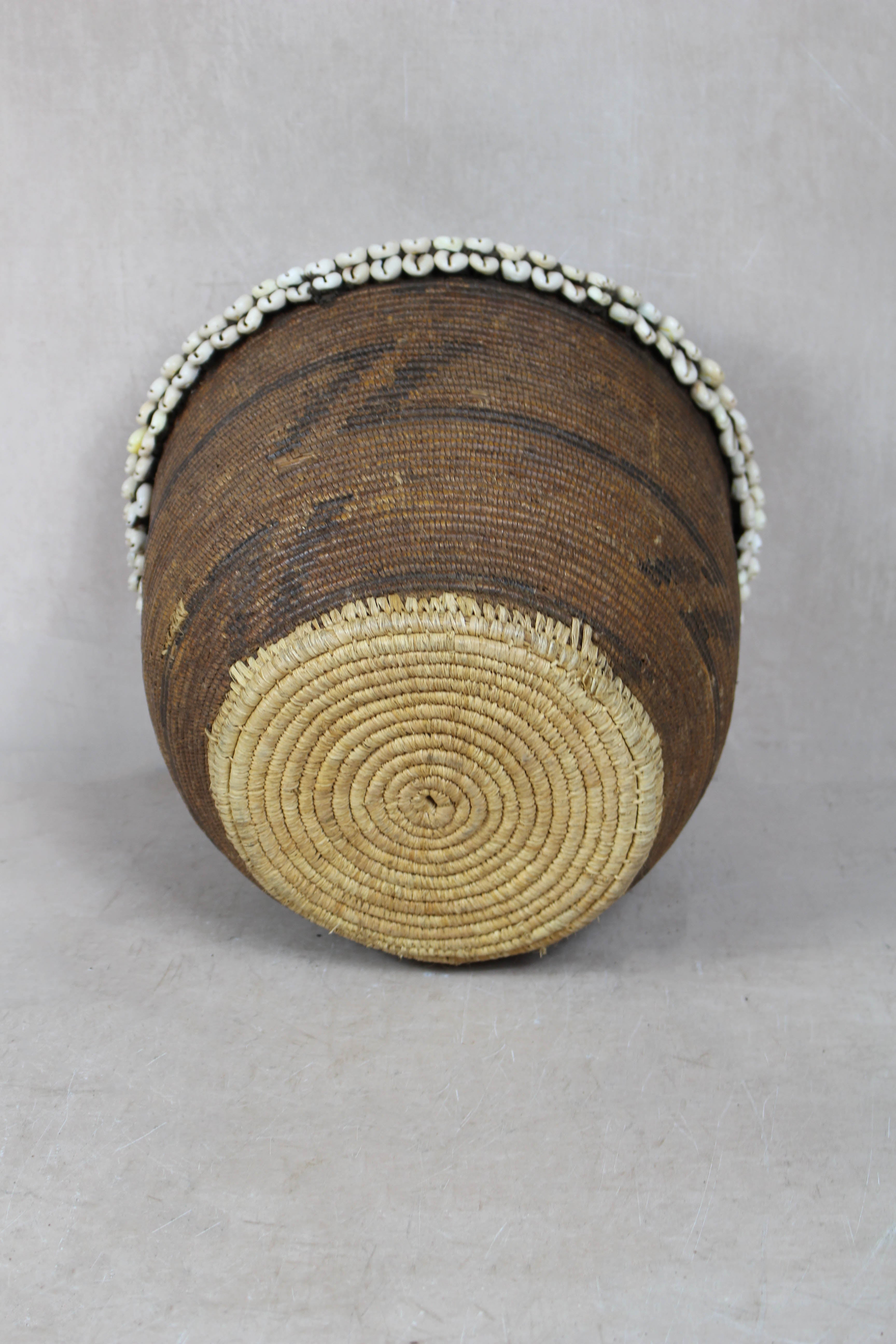 Vintage Tutsi Basket - Rwanda - with Cowrie shells - 106.13