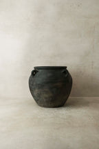 Vintage Dark pot with ears - E4.19