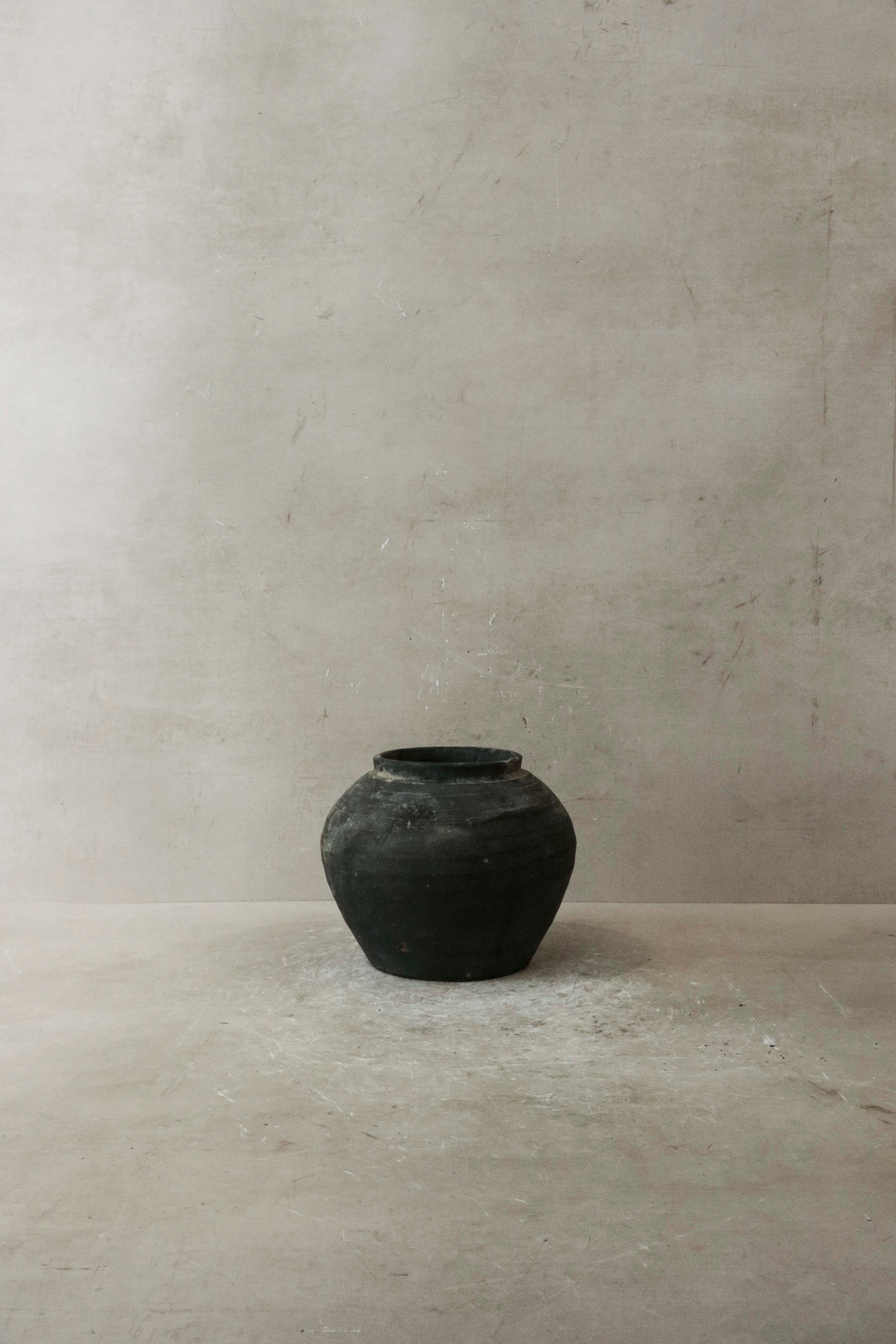 Vintage Dark Pot n° 38