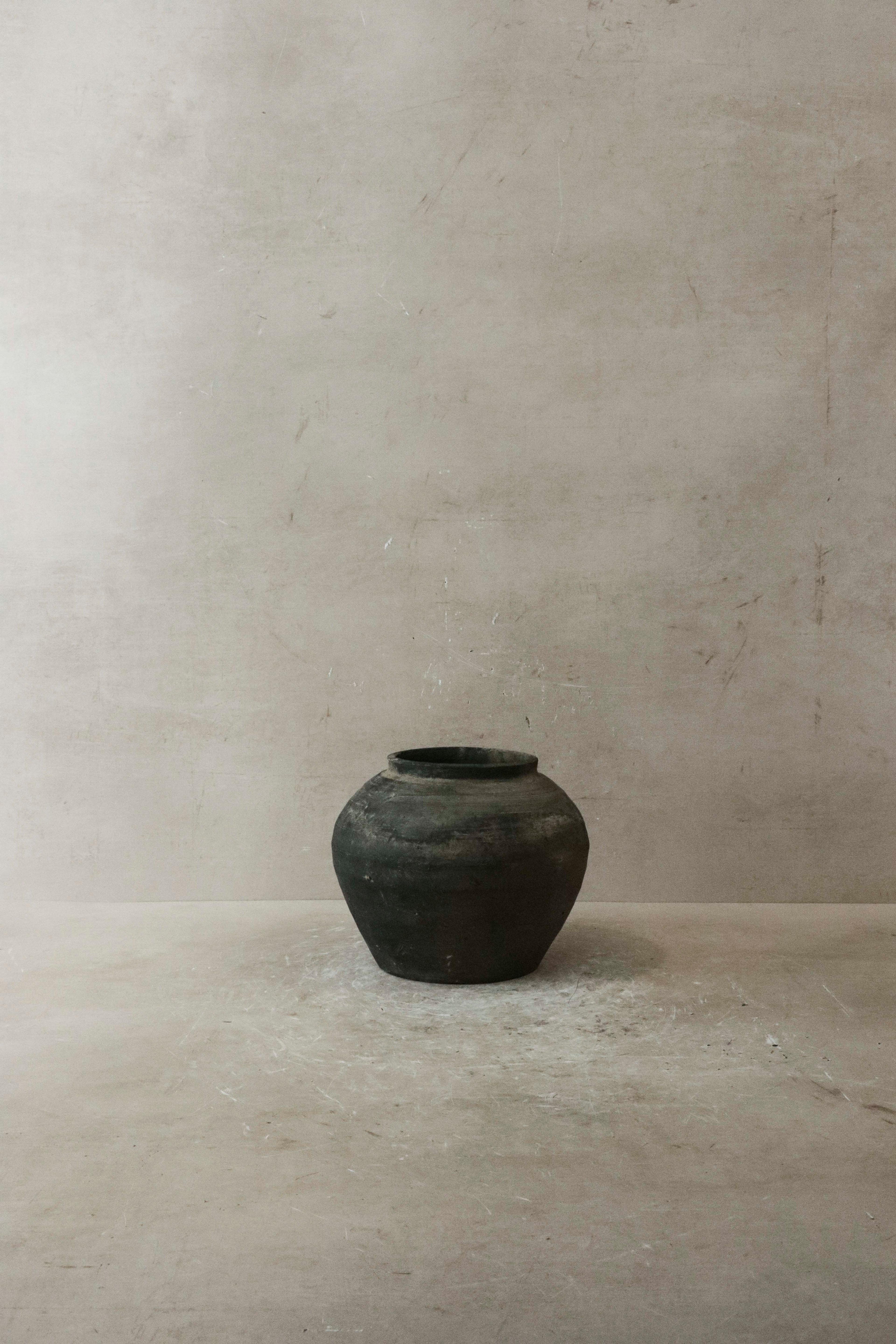 Vintage Dark Pot n° 38