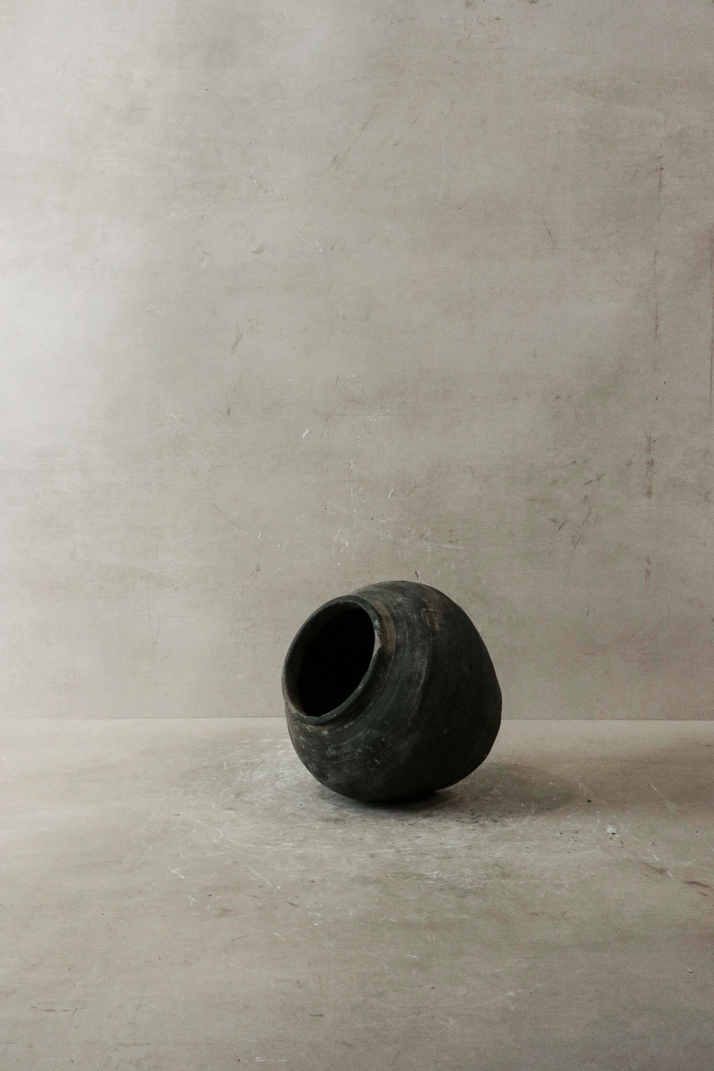 Vintage Dark Pot n° 38