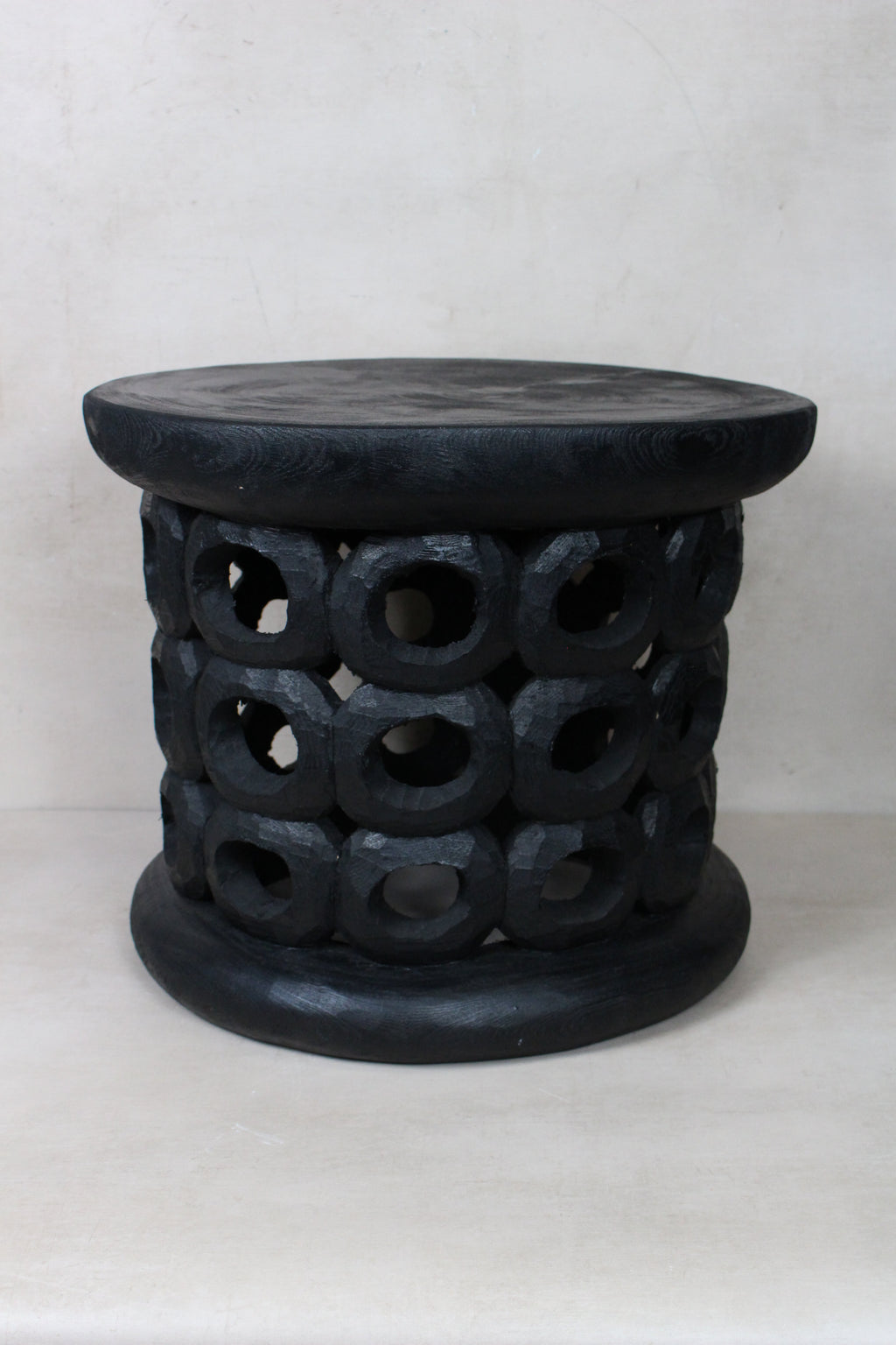Donut Bamileke Table - Black - 137.4