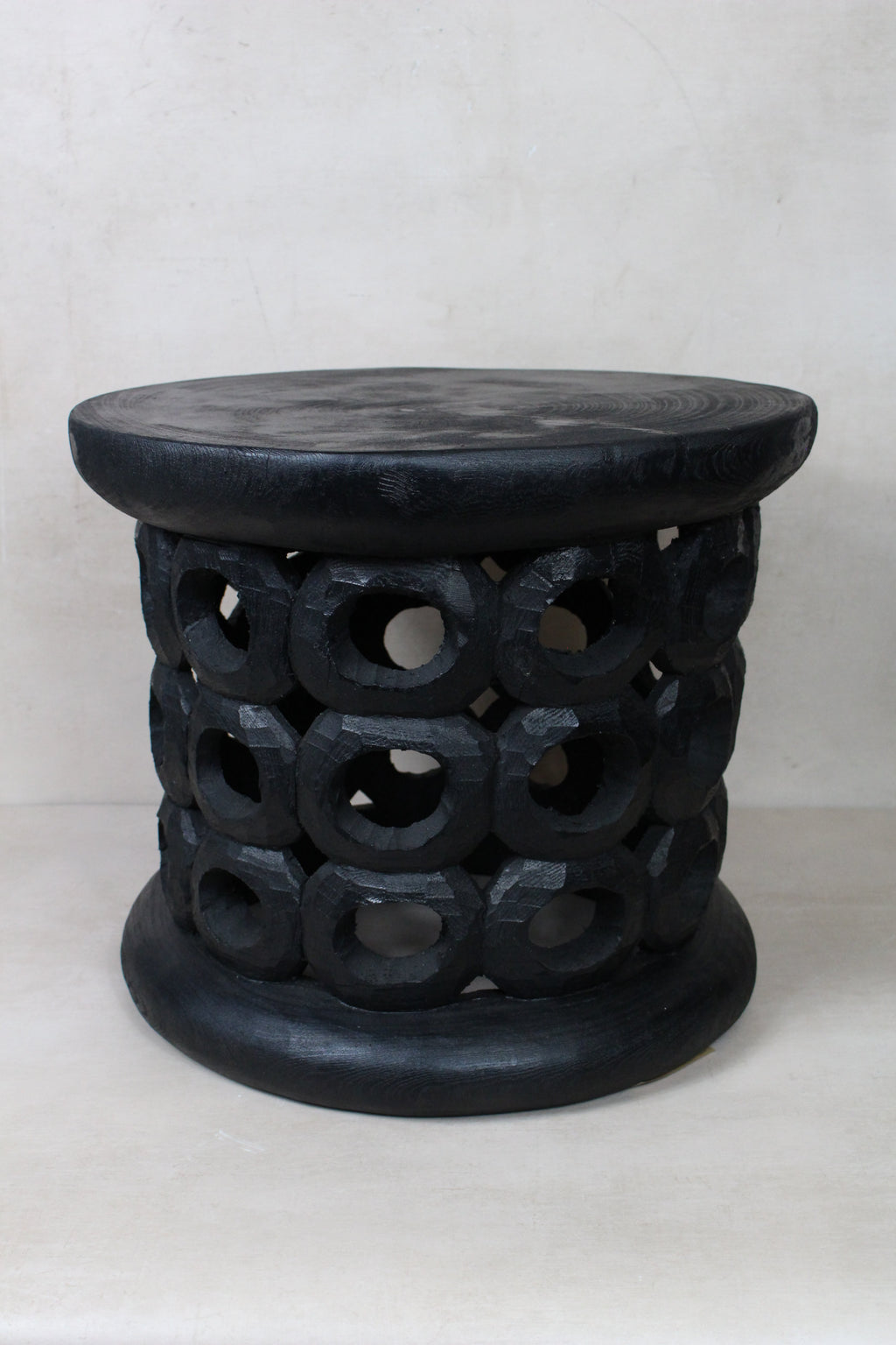 Donut Bamileke Table - Black - 137.3