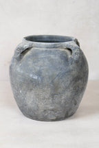 Vintage Lion Ears Dark Pot - DE.16