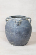 Vintage Lion Ears Dark Pot - DE.17