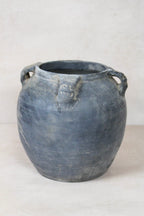 Vintage Lion Ears Dark Pot - DE.18
