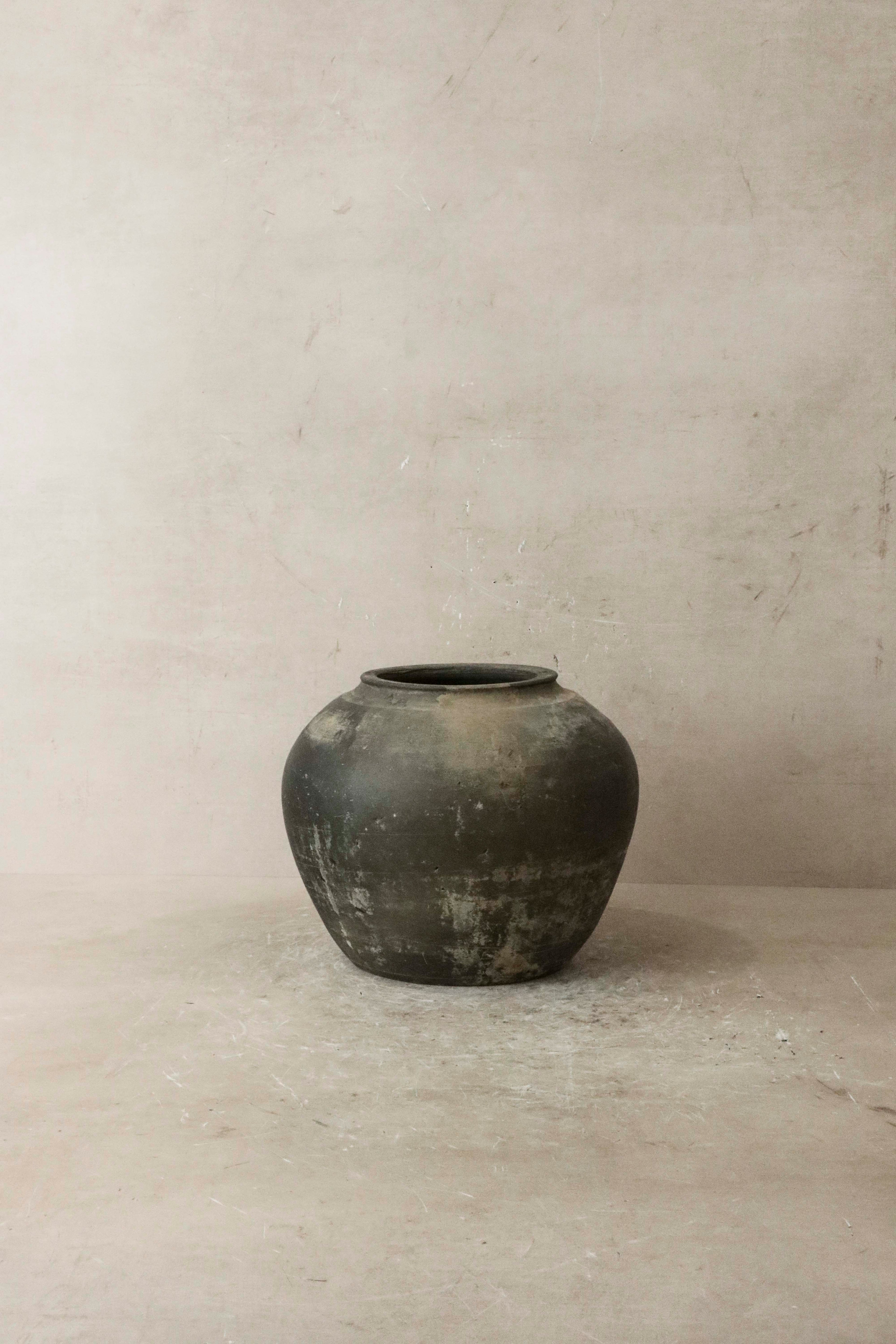 Vintage Dark Pot n° 40