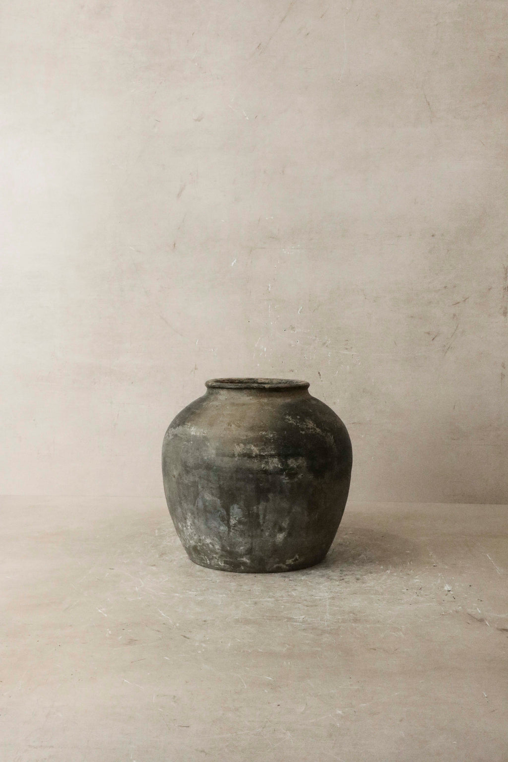Vintage Dark Pot n° 43