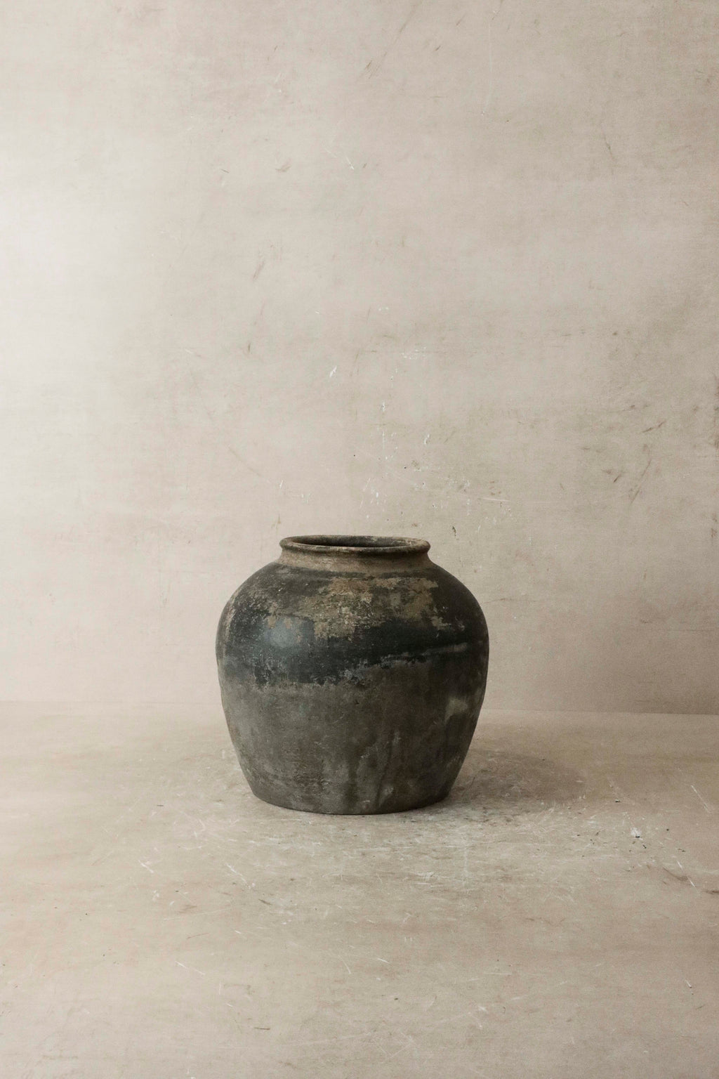 Vintage Dark Pot n° 43