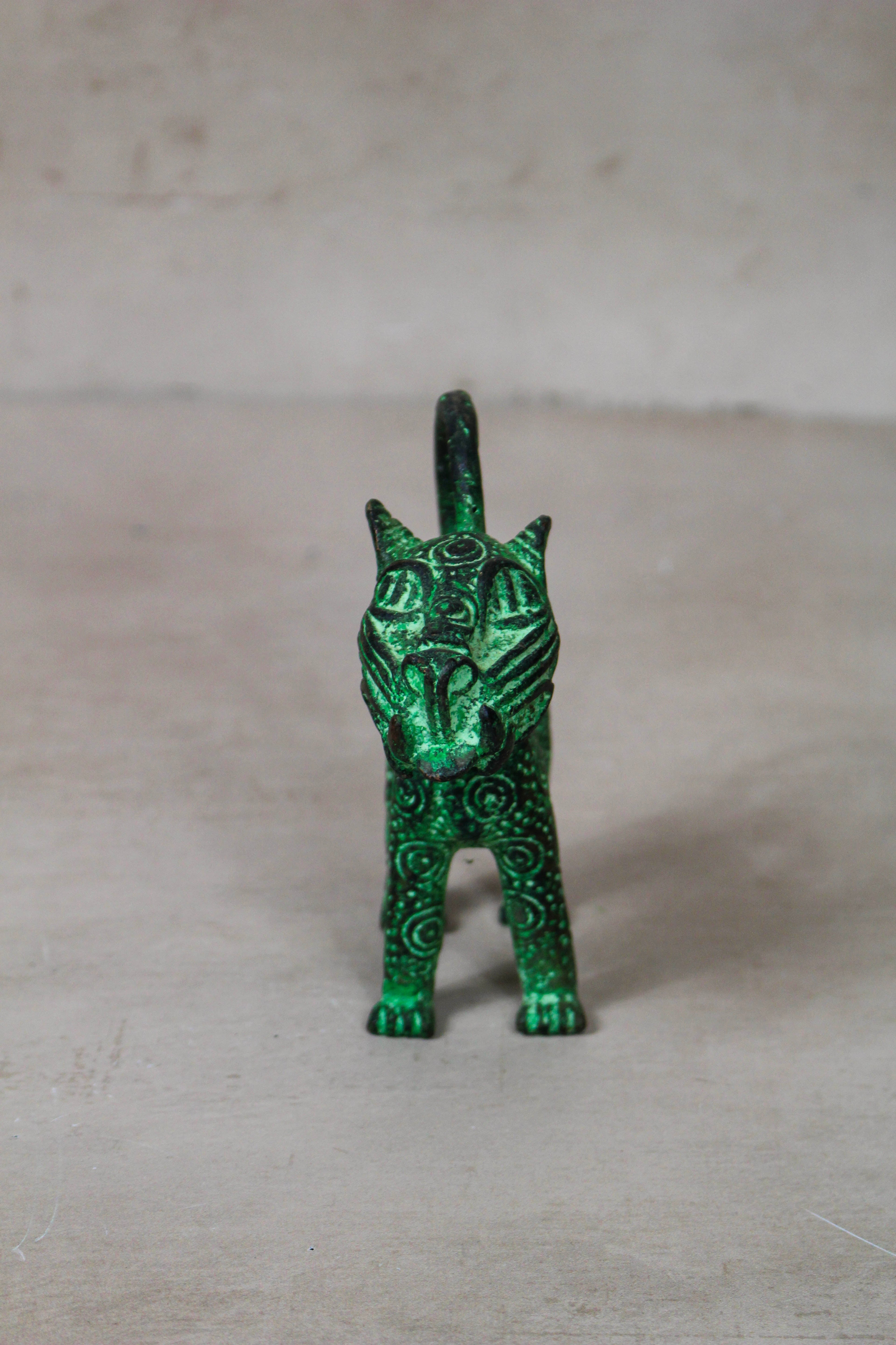 Benin Bronze Leopard sculpture - 56.19