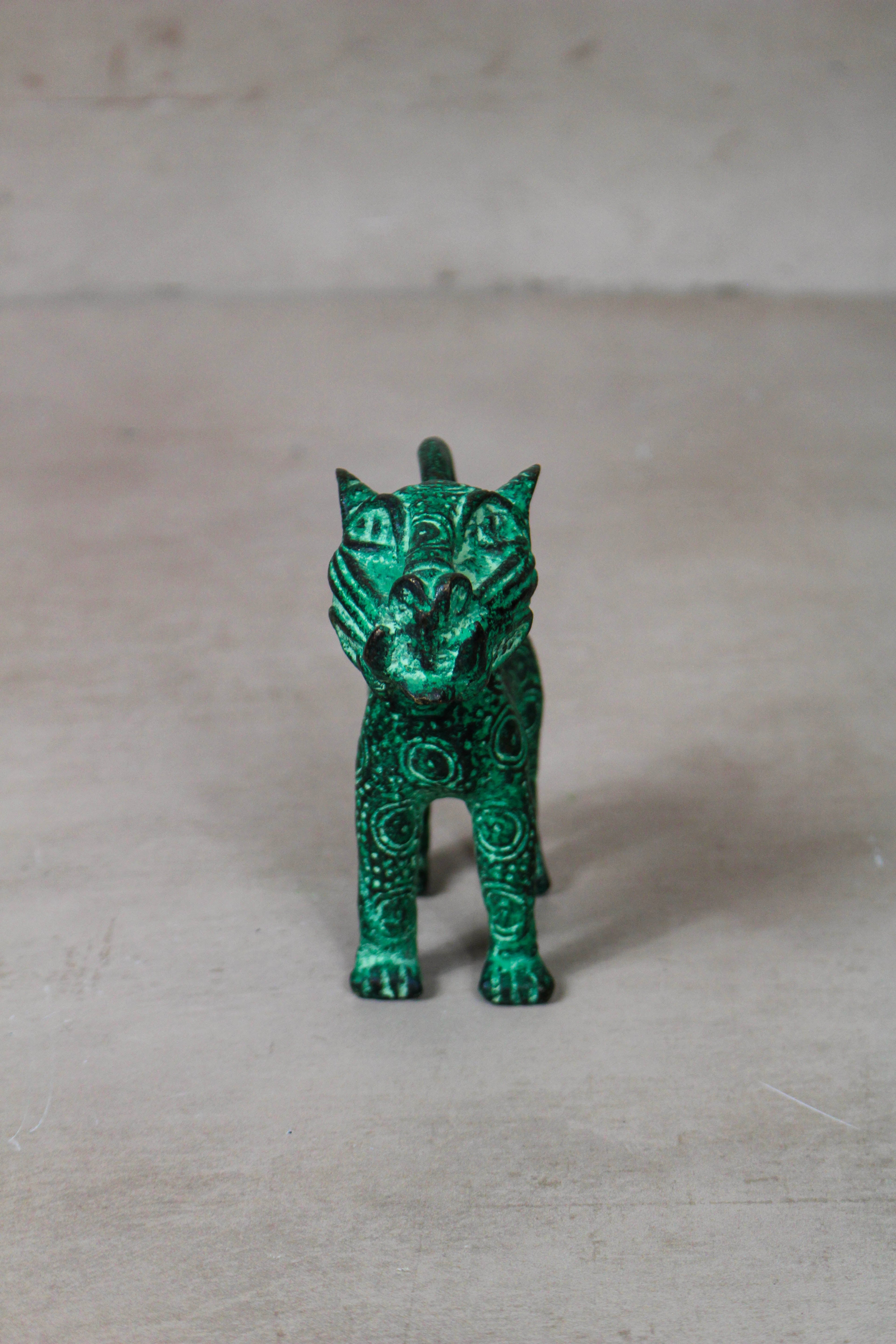 Benin Leopard sculpture - Bronze 56.20