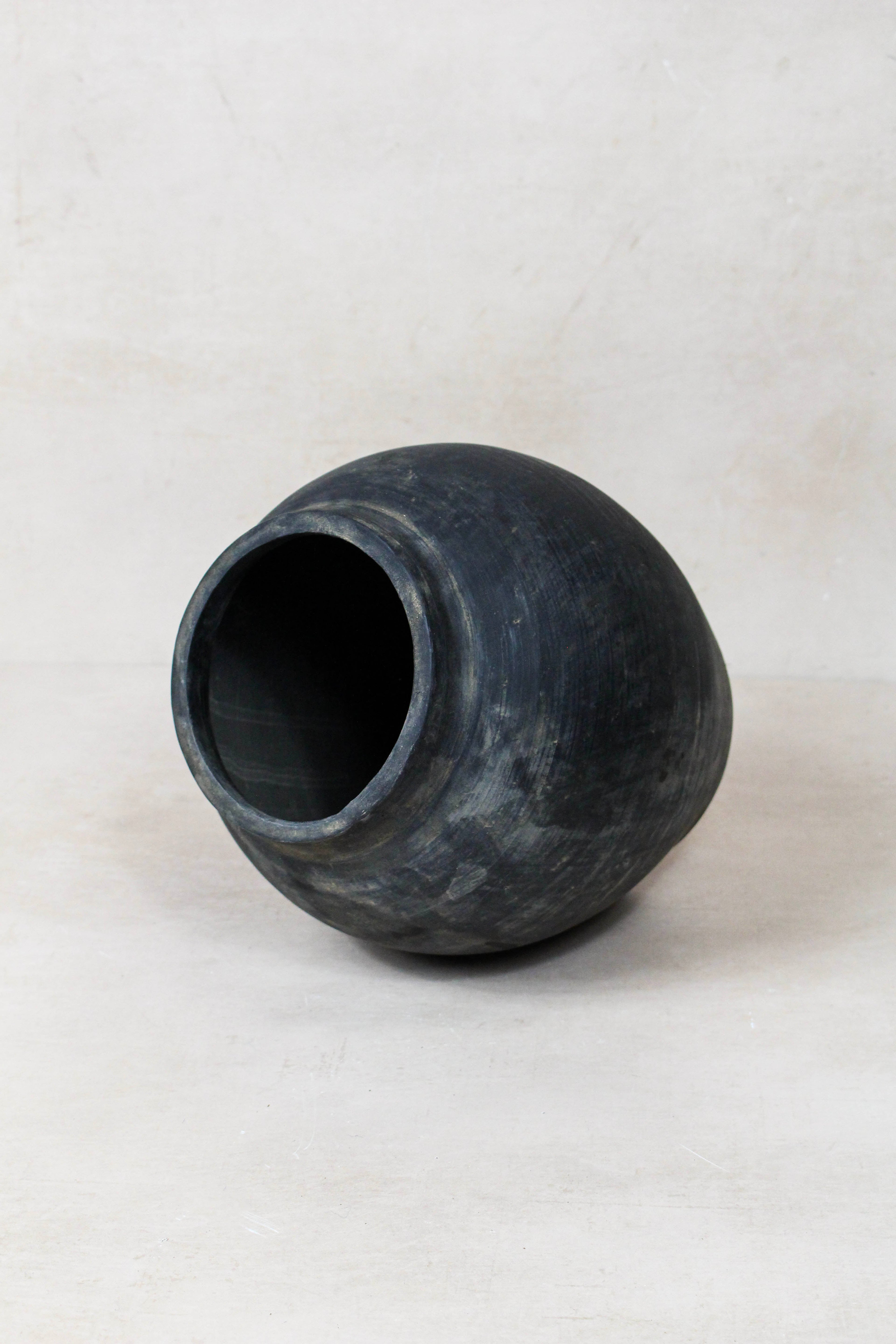 Vintage Dark Pot S - Nº 63