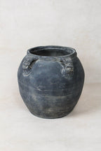 Vintage Lion Ears Dark Pot - DE.22