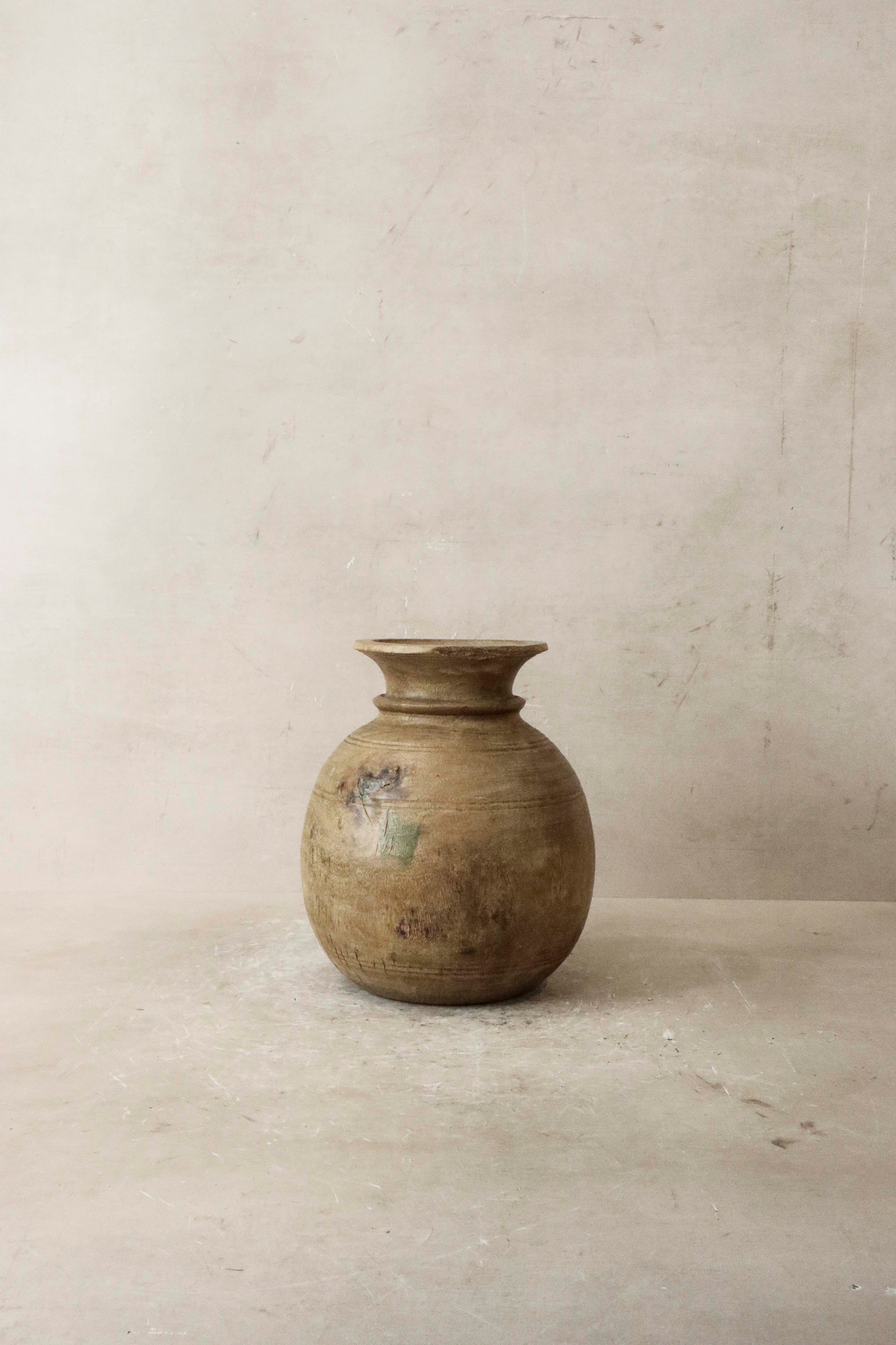 Vintage Teak Vase - 54.6