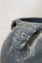 Vintage Lion Ears Dark Pot - DE.27
