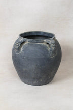 Vintage Lion Ears Dark Pot - DE.30