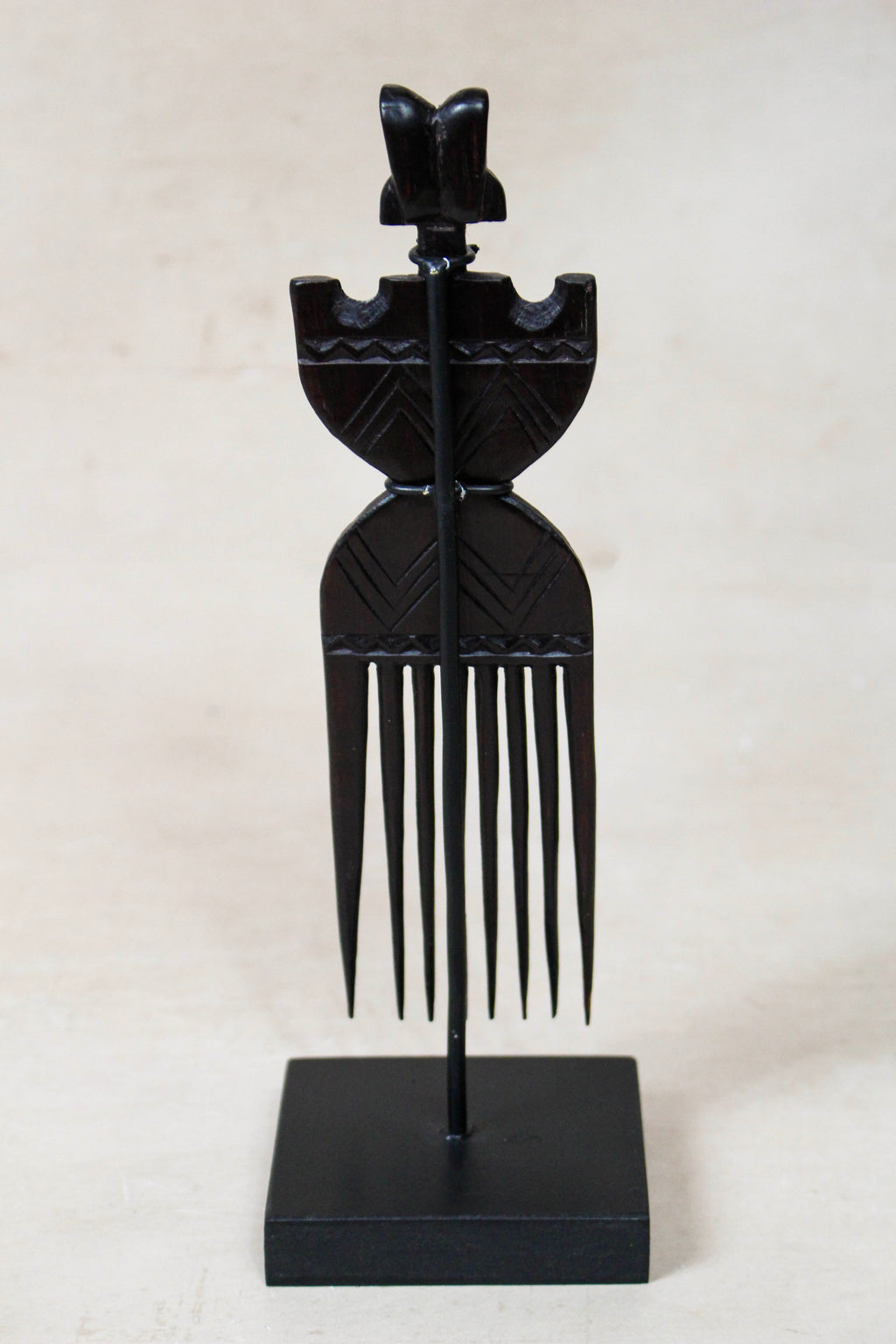 West African Carved Comb  240.1