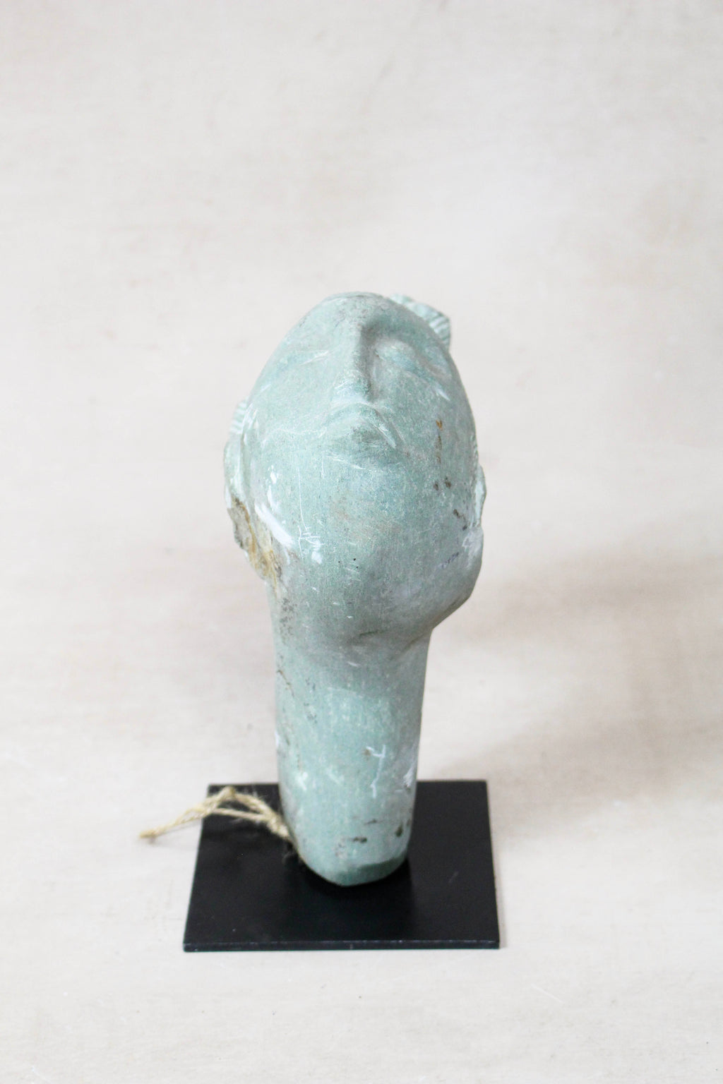 Stone head sculpture by Rizimu Chiwawa Zimbabwe 30.7