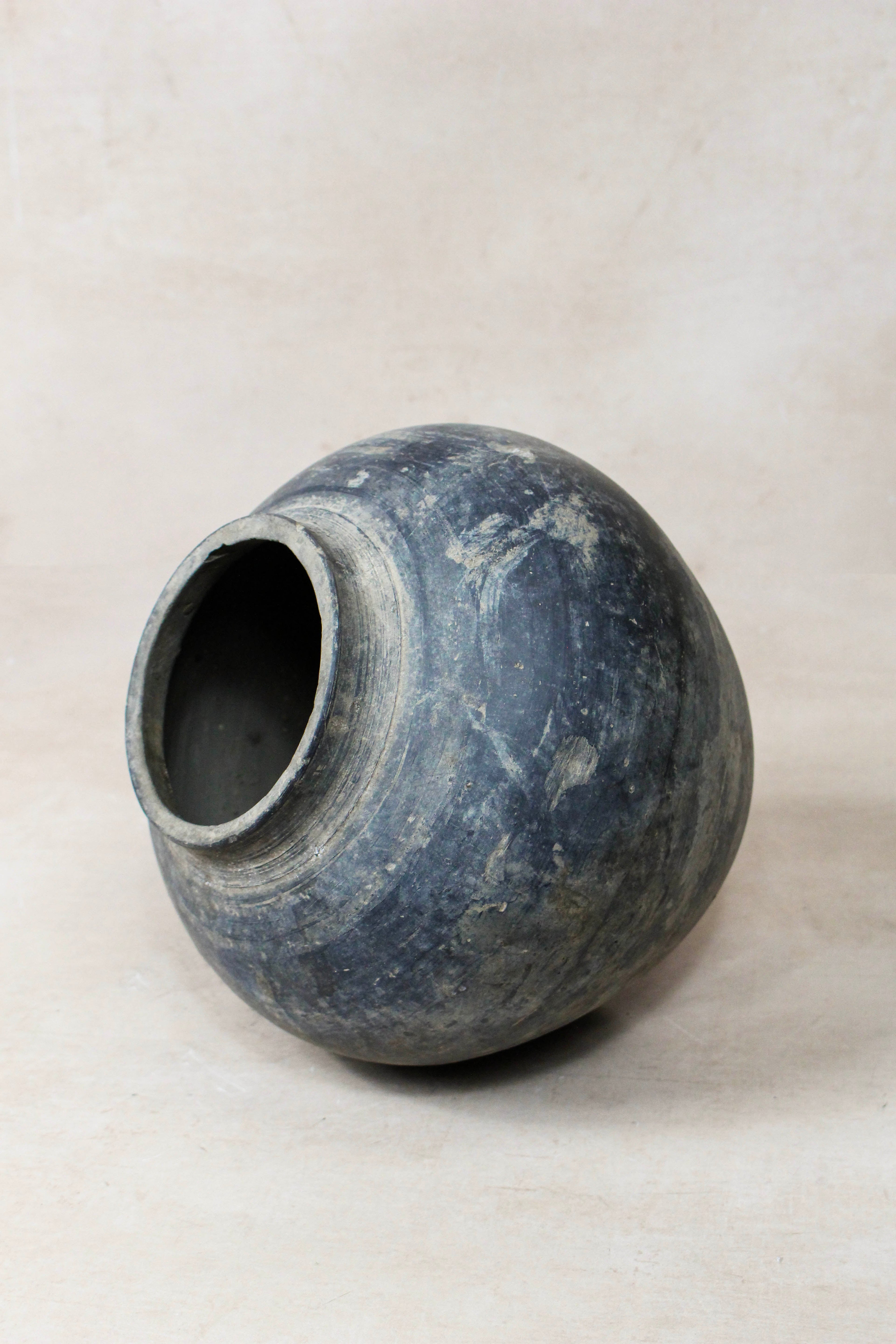 Vintage Dark Pot S - Nº 83